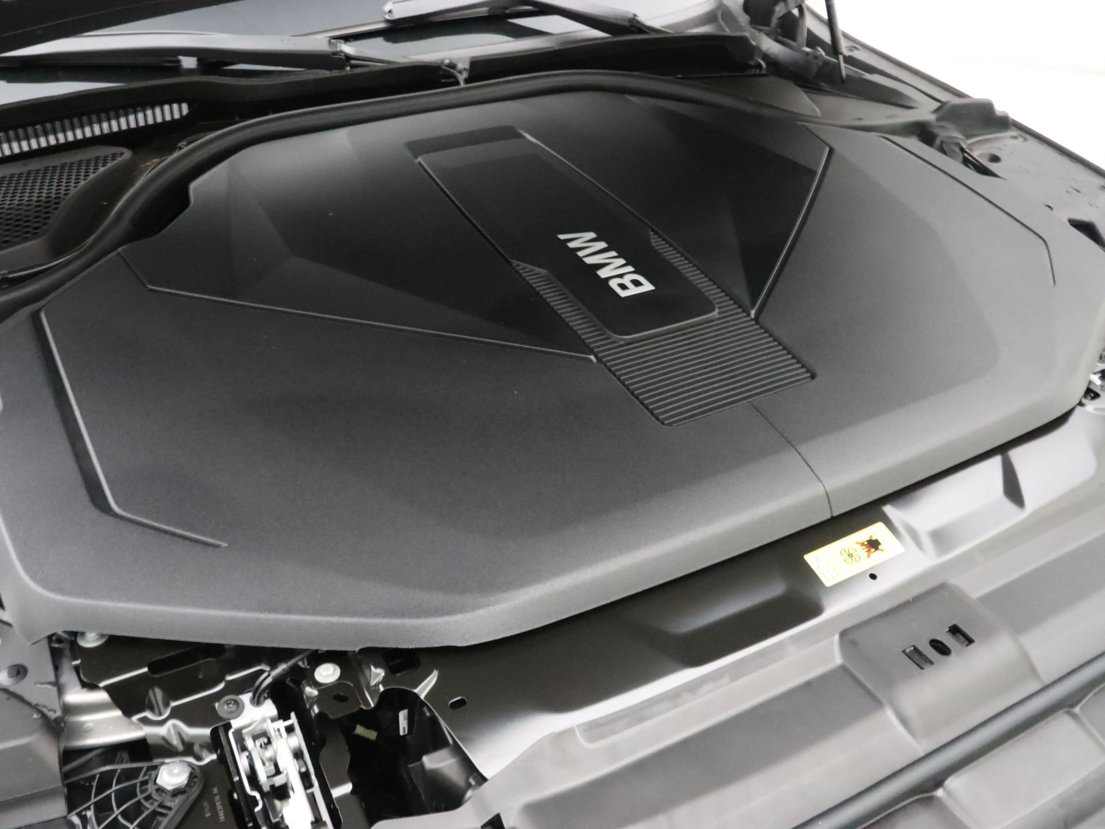 BMW i5 Touring eDrive40 84 kWh — photo 3