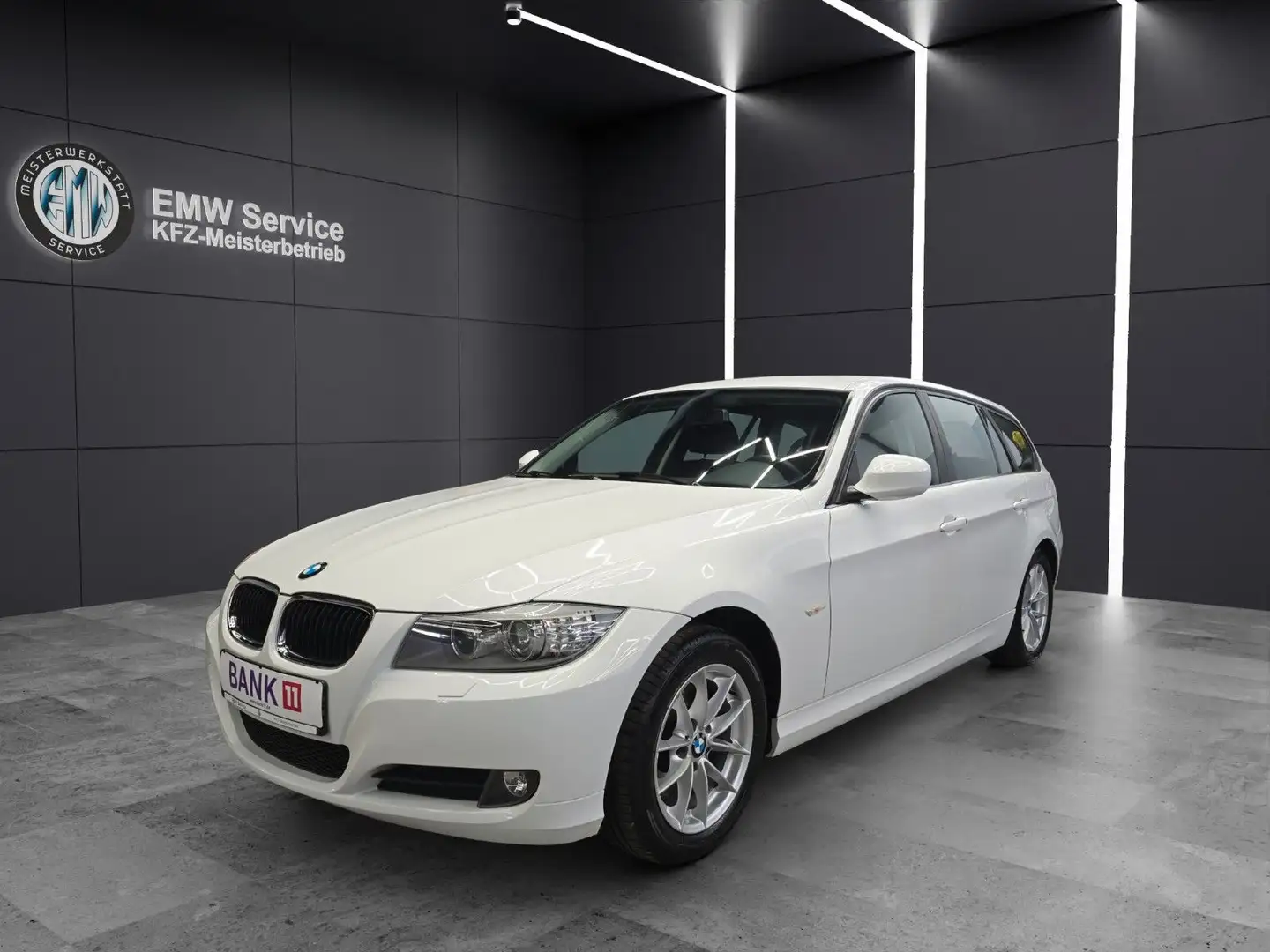 BMW 320 d E91 AHK Xenon Start-Stop Alb - 1