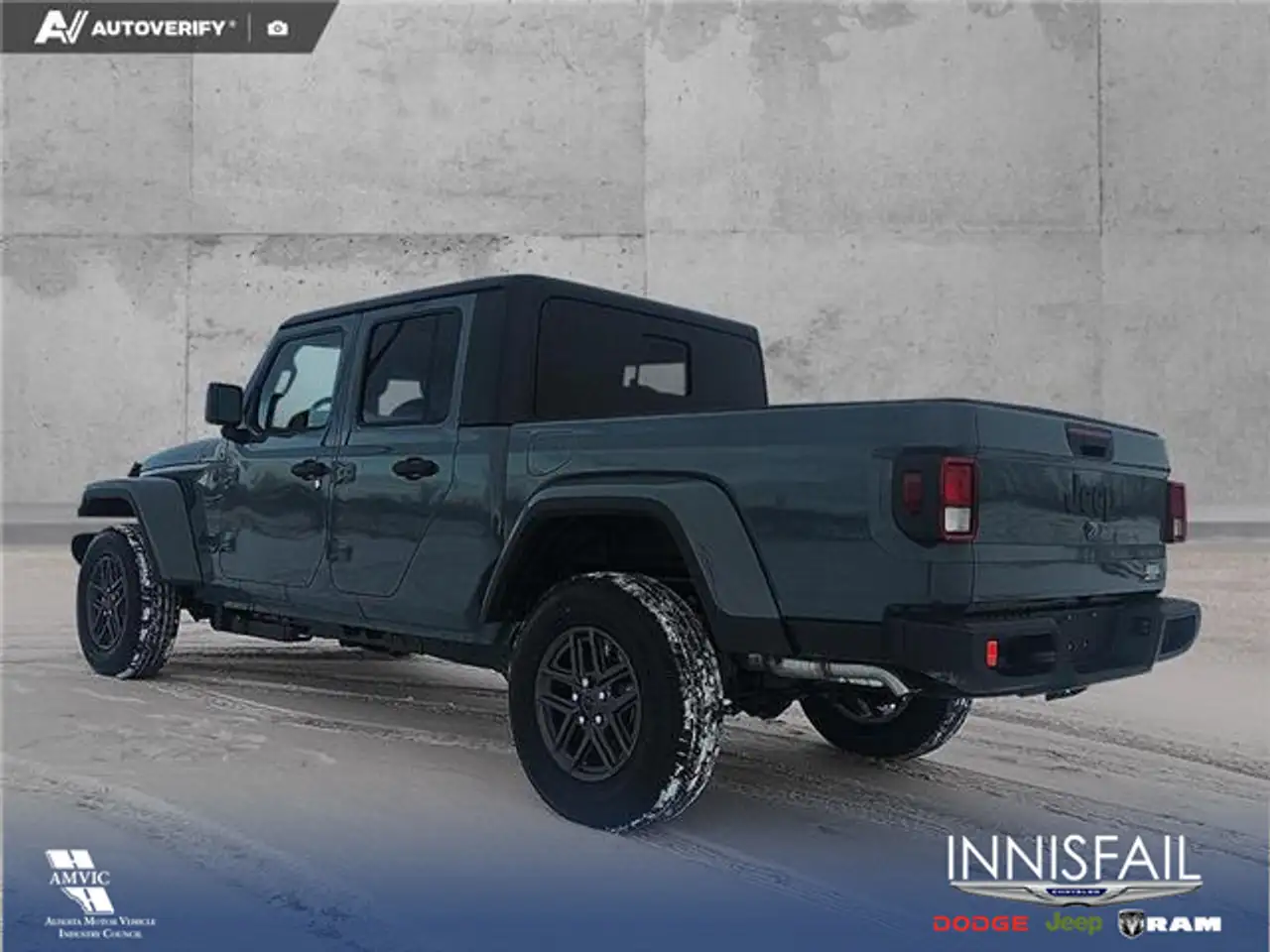 Jeep Gladiator снимка Jeep Gladiator
