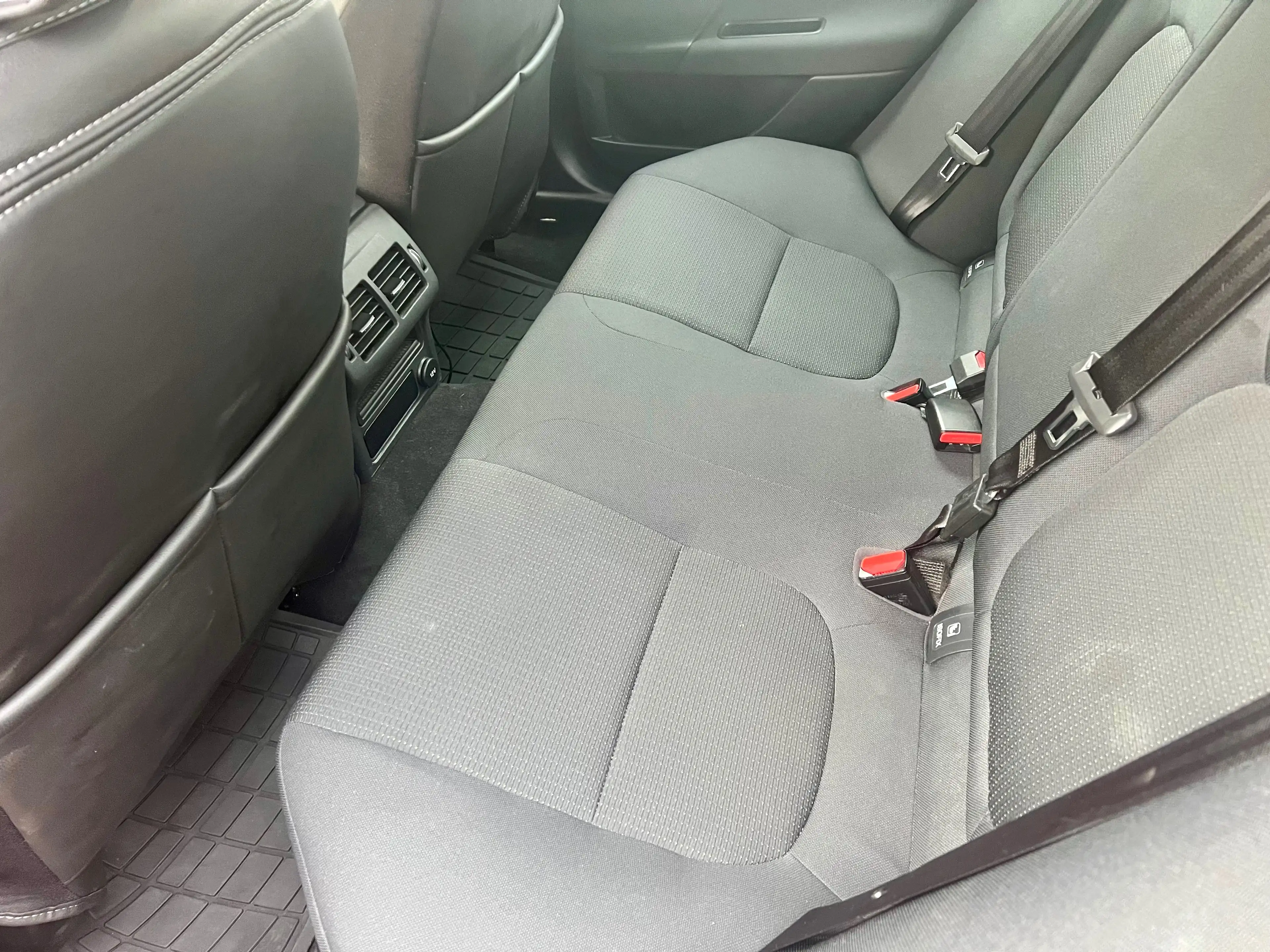 Jaguar XE Pure NAVI/KAMERA/ALLWETTER — photo 15
