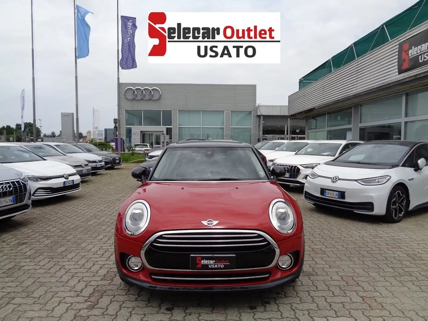 MINI Cooper D Clubman Mini Clubman 2.0 Cooper D Hype auto Piros - 2