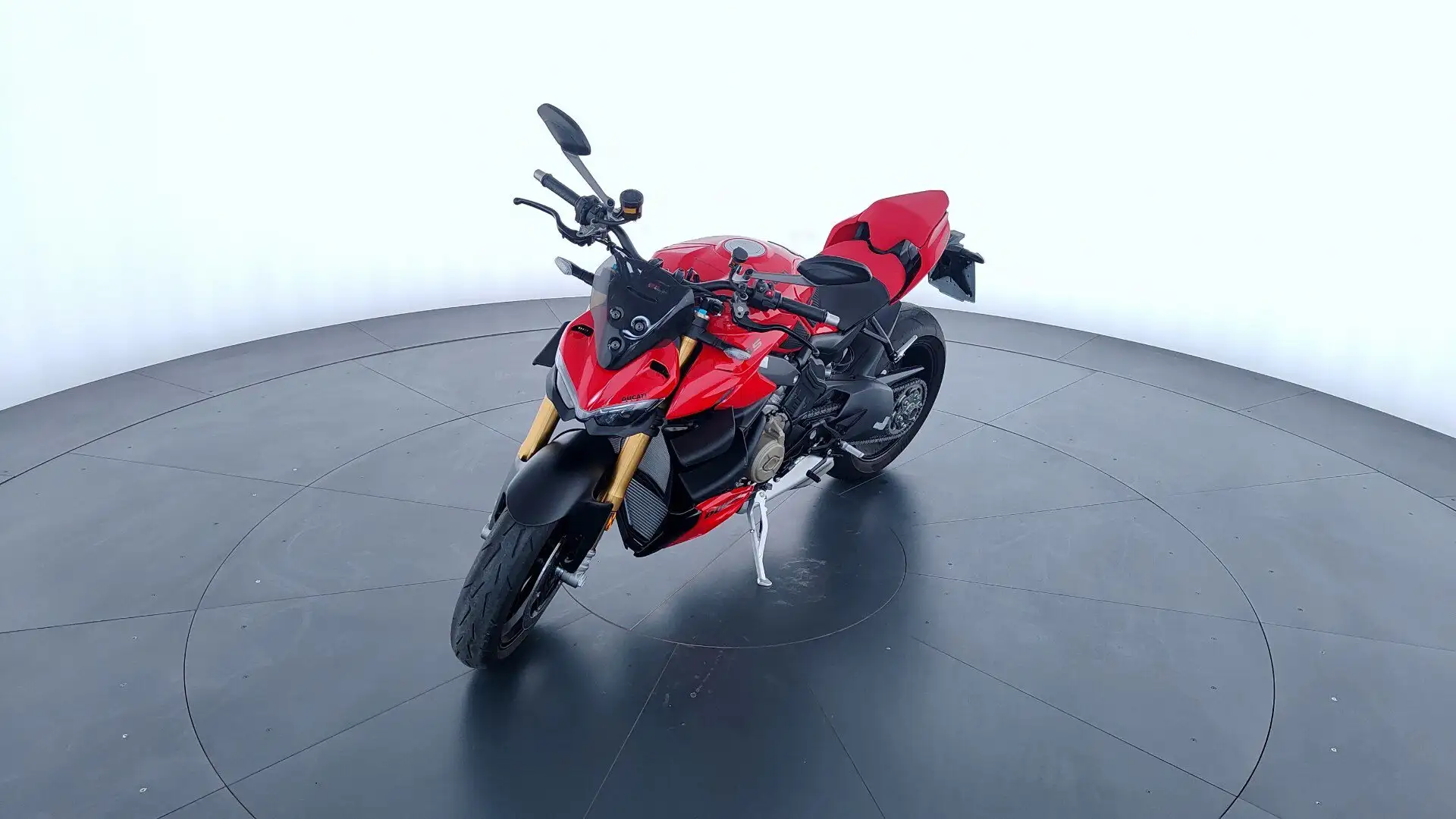 Ducati Streetfighter V4 S - 1