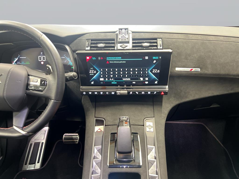 DS Automobiles DS 7 E-Tense 225 kW Performance Line + 4x2 — photo 13