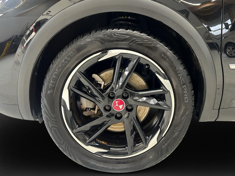 DS Automobiles DS 7 E-Tense 225 kW Performance Line + 4x2 — photo 9