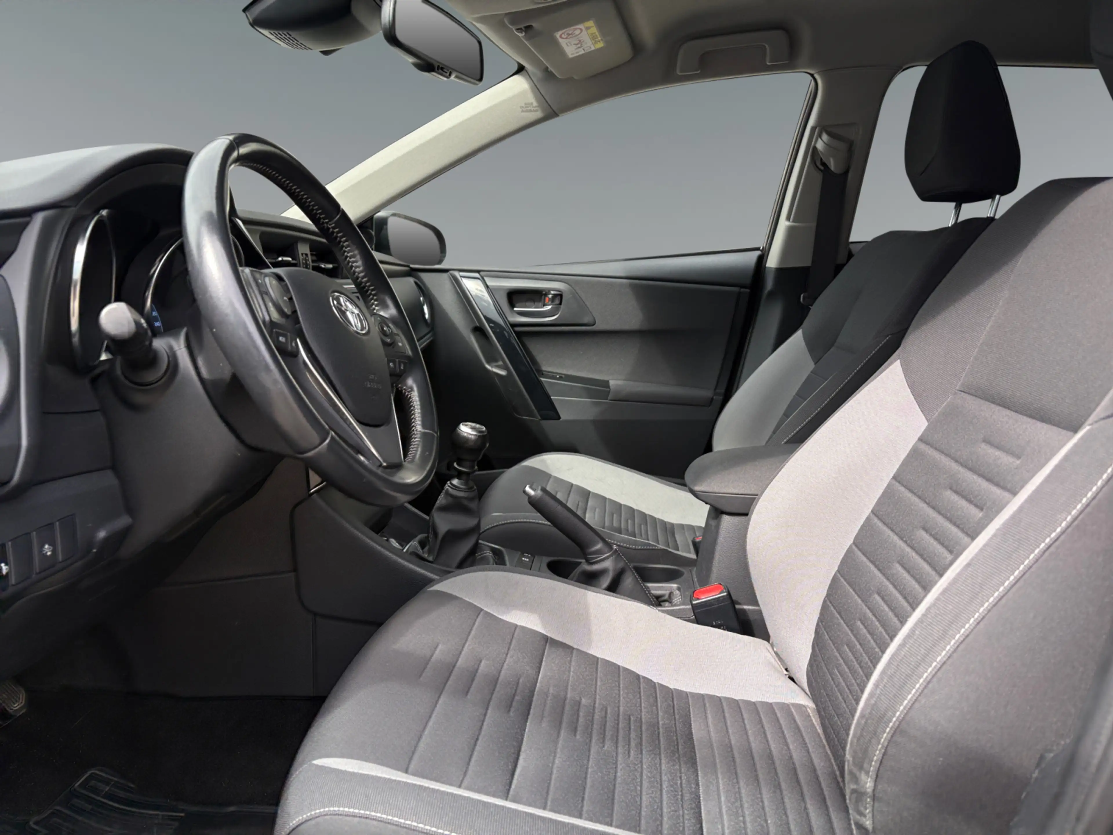 Toyota Auris AURIS 1,2T 5-TG ACTIVE '18 — photo 9