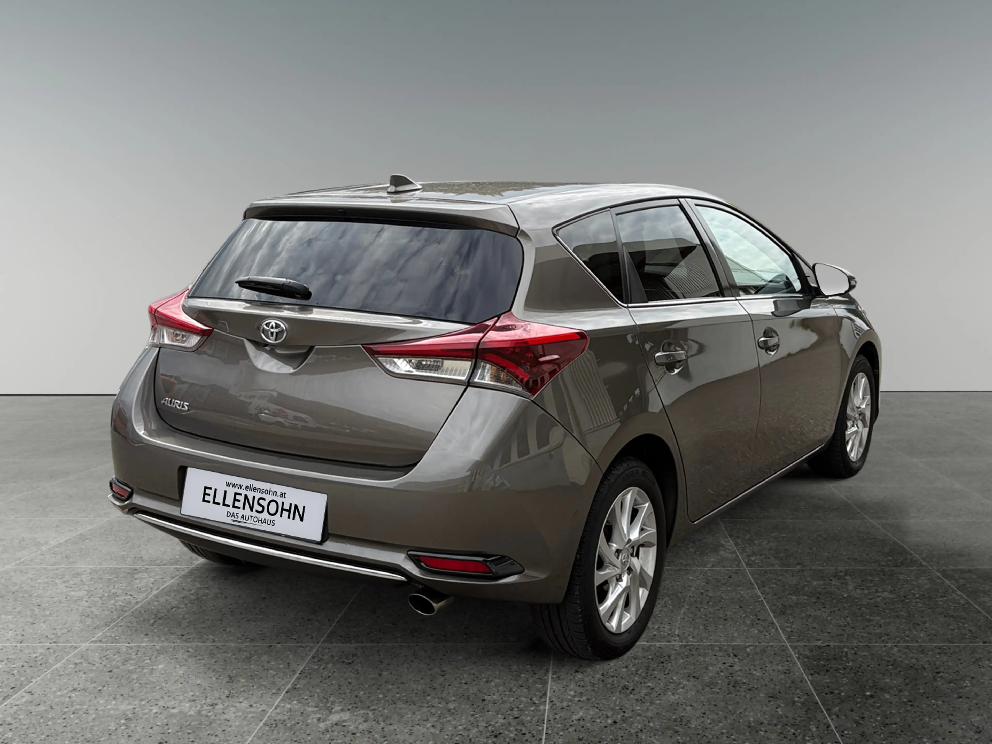 Toyota Auris AURIS 1,2T 5-TG ACTIVE '18 — photo 5