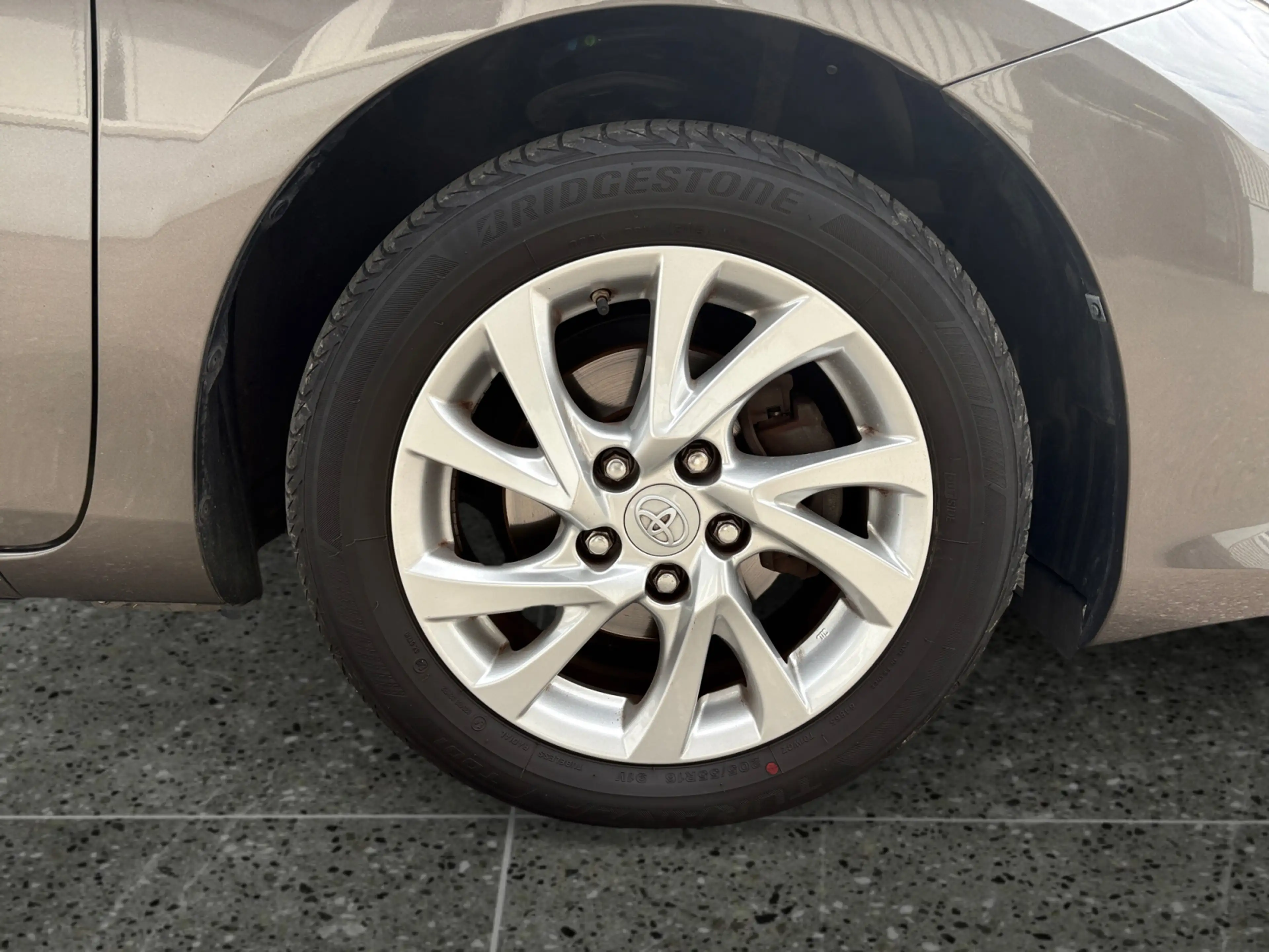 Toyota Auris AURIS 1,2T 5-TG ACTIVE '18 — photo 15