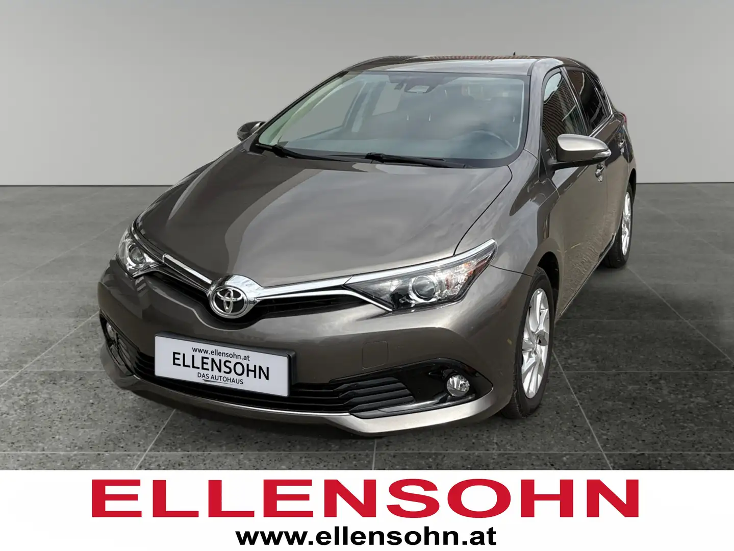 Toyota Auris AURIS 1,2T 5-TG ACTIVE '18 Braun - 1