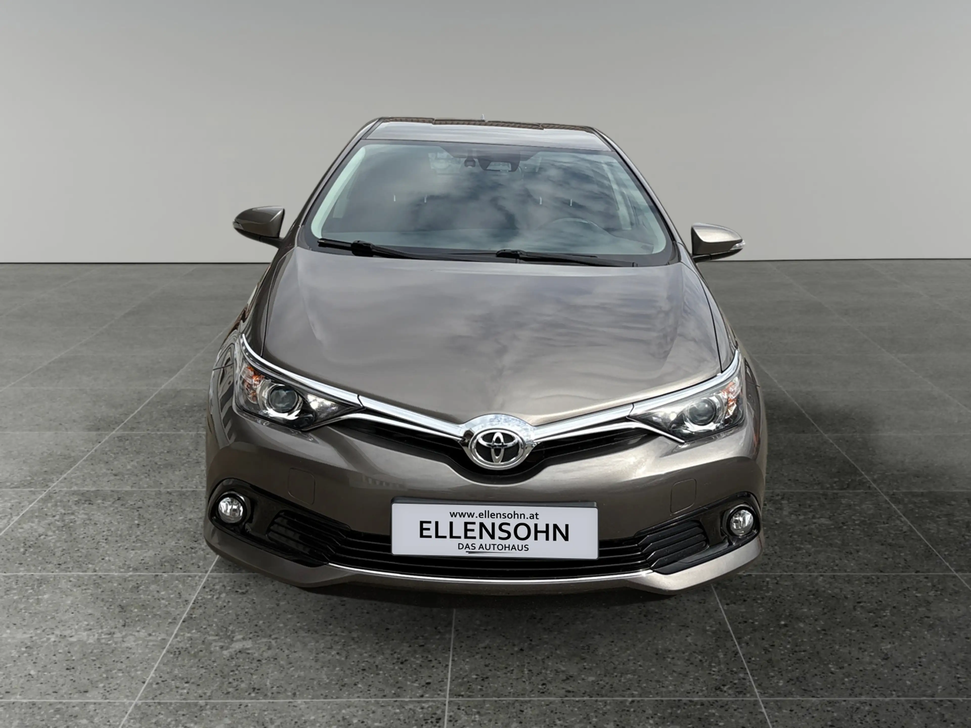 Toyota Auris AURIS 1,2T 5-TG ACTIVE '18 — photo 8