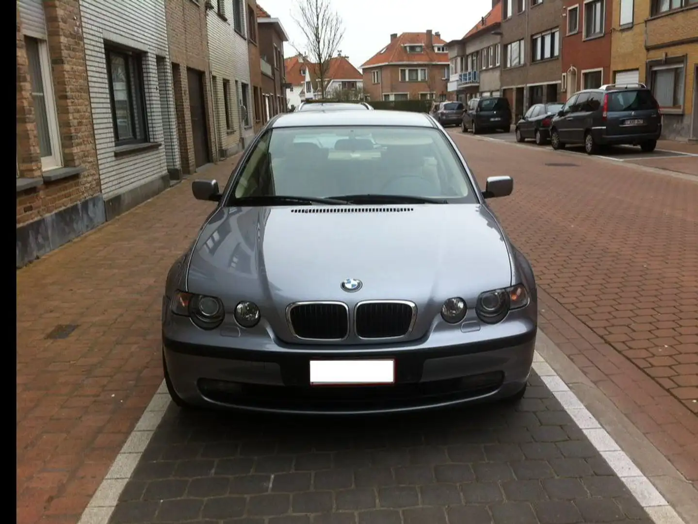 BMW 318 compact Béžová - 1