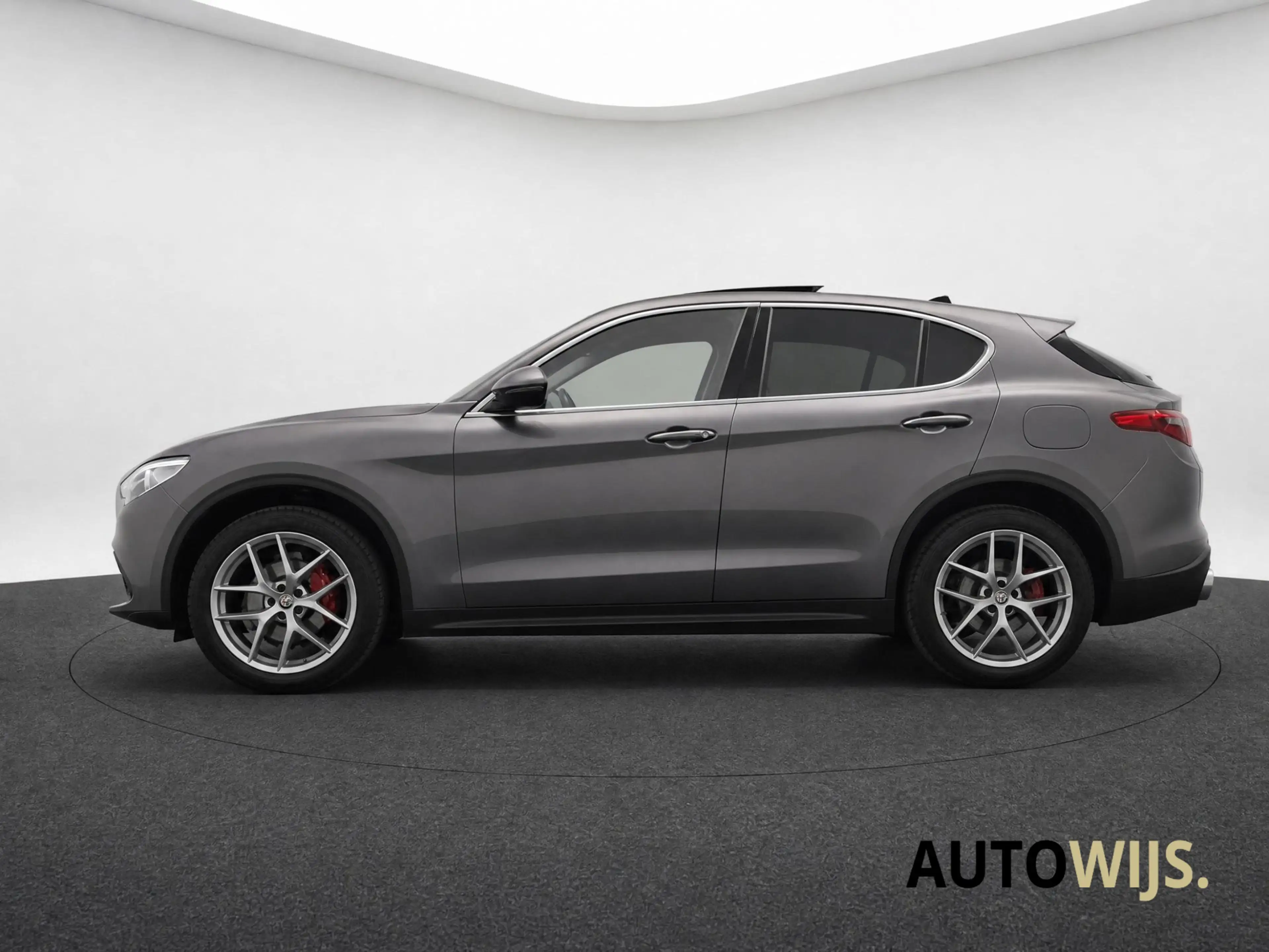 Alfa Romeo Stelvio 2.0 T AWD First Edition|280PK|PANO|CAMERA|LEDER|NL — photo 15