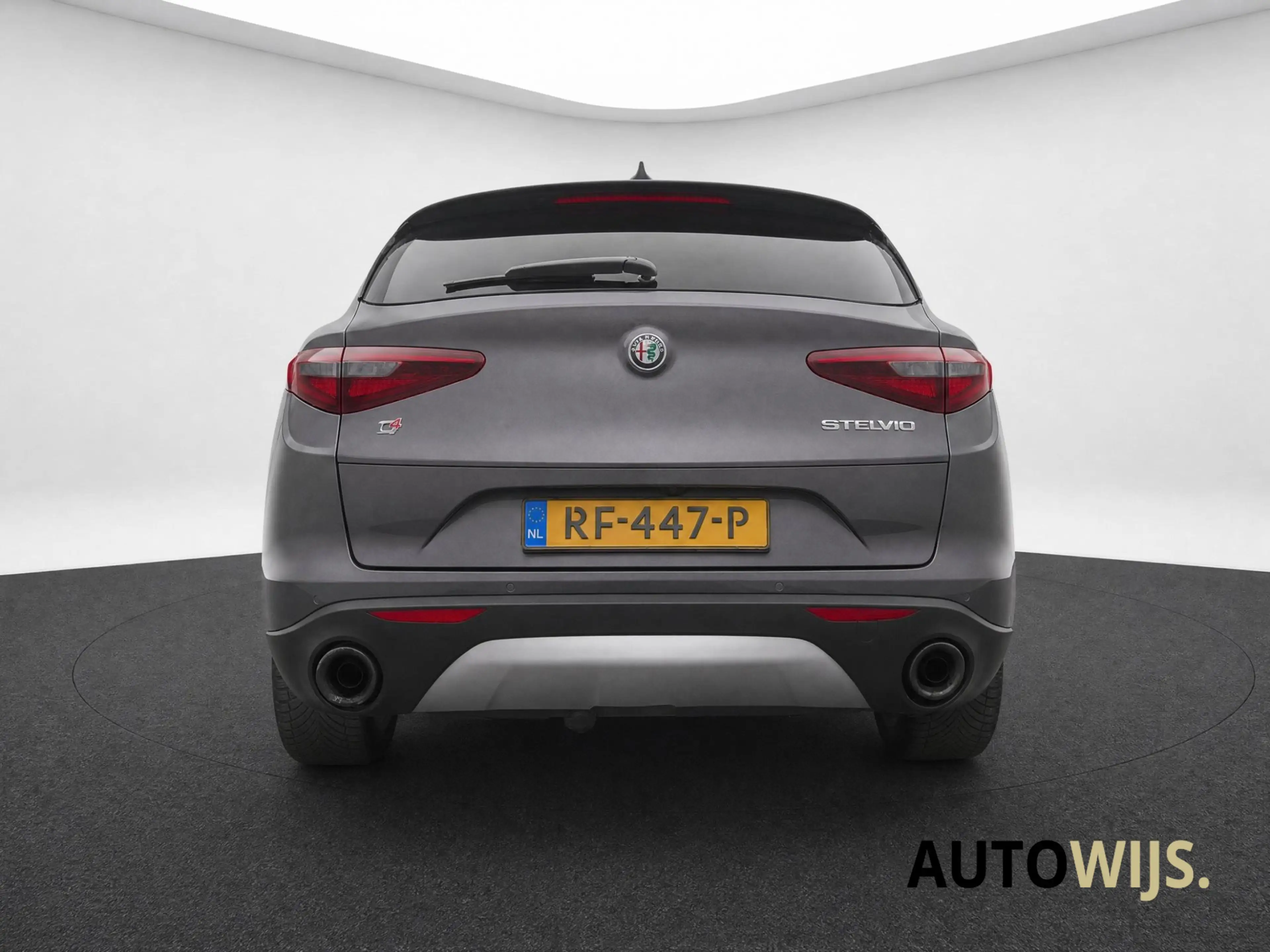 Alfa Romeo Stelvio 2.0 T AWD First Edition|280PK|PANO|CAMERA|LEDER|NL — photo 17