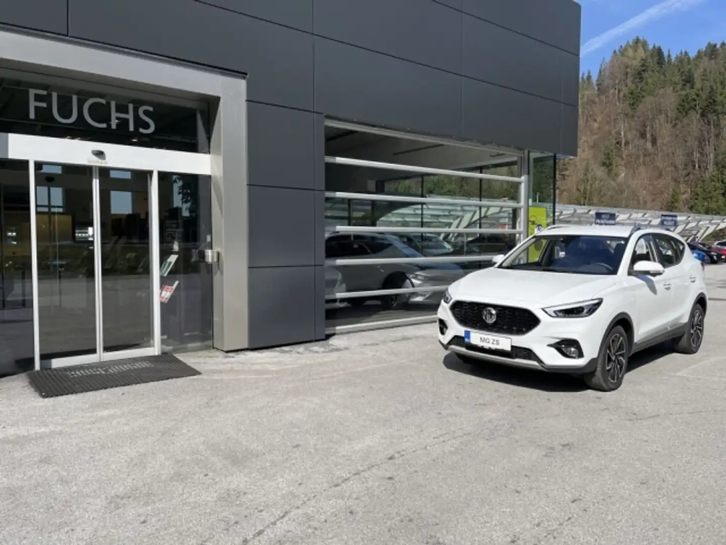 MG ZS ZS Elektro Luxury 72kwH Weiß - 2