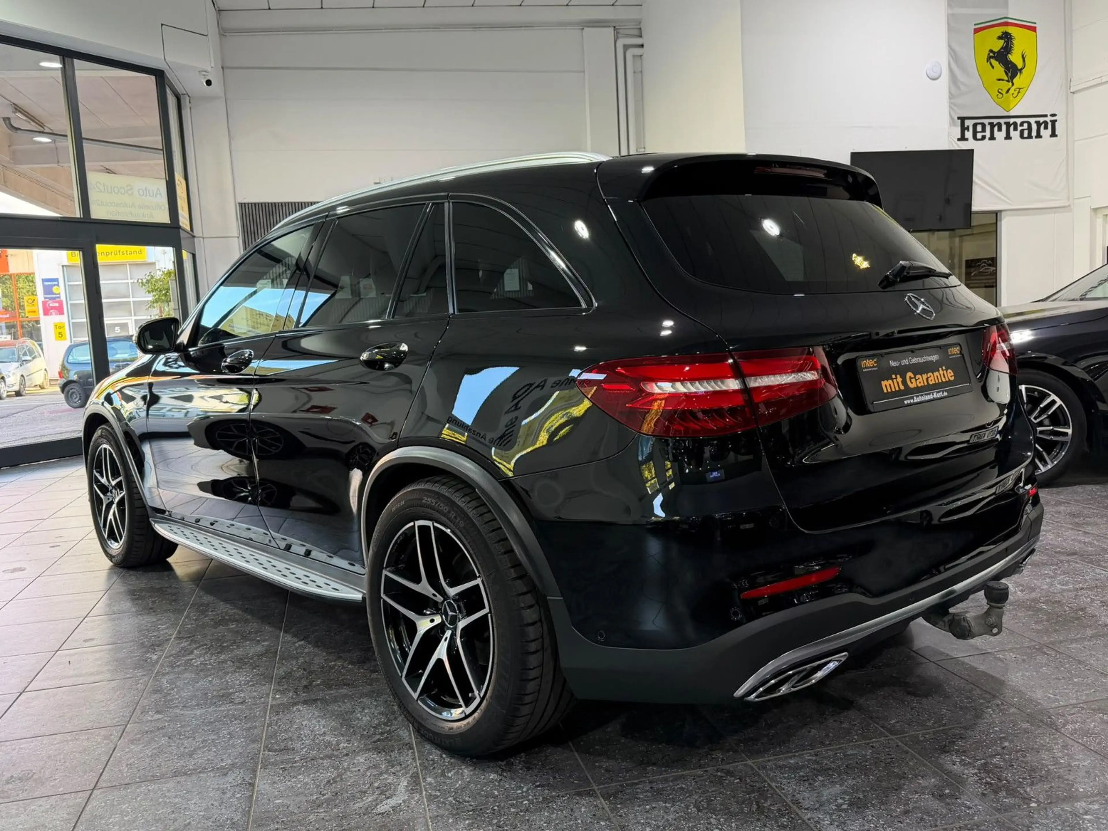 Mercedes-Benz GLC 43 AMG *4Matic*AHK*2.Hd*ILS*Navi*RFK*Airmatic — photo 6
