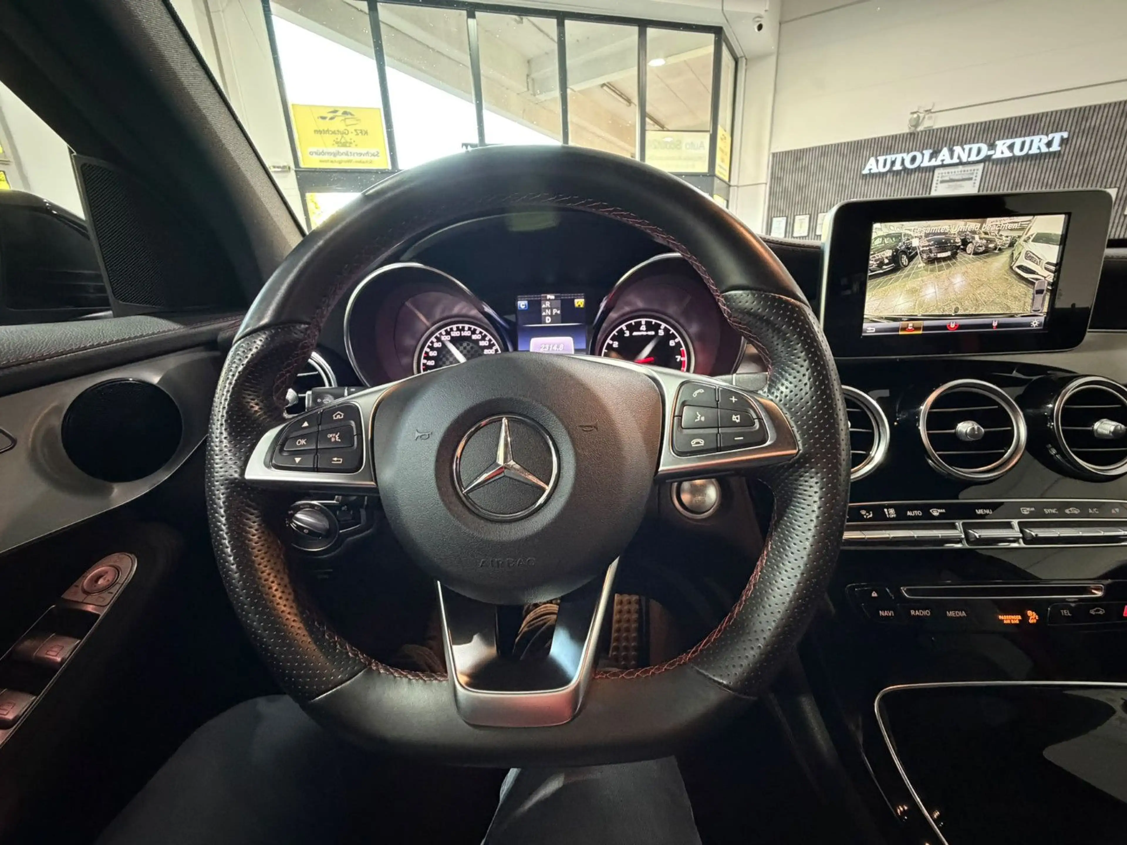 Mercedes-Benz GLC 43 AMG *4Matic*AHK*2.Hd*ILS*Navi*RFK*Airmatic — photo 15