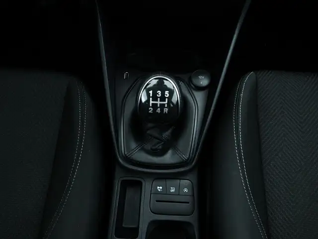 Ford Fiesta view 13