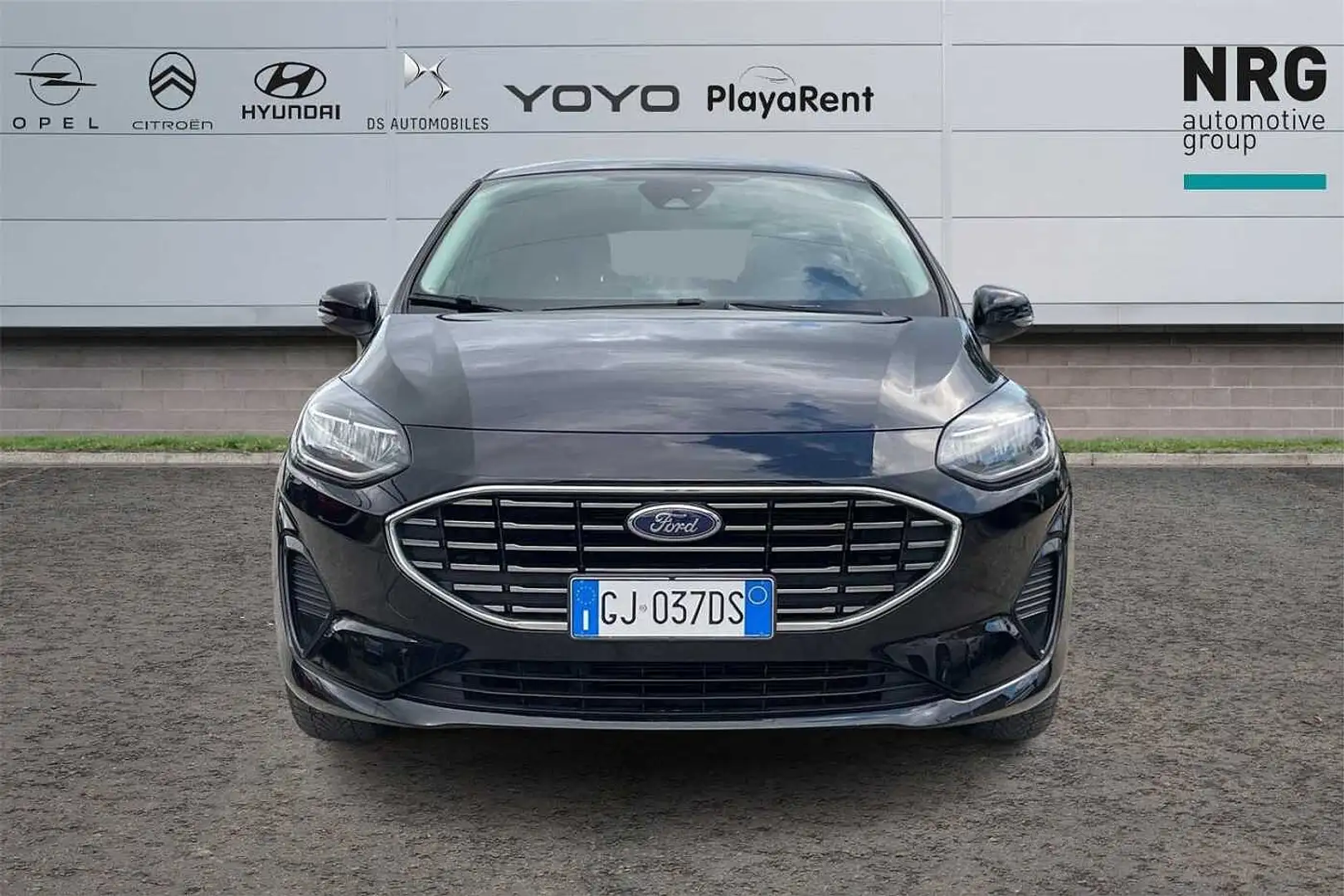 Ford Fiesta 7ª serie 1.1 75 CV GPL 5 porte Titanium Zwart - 2