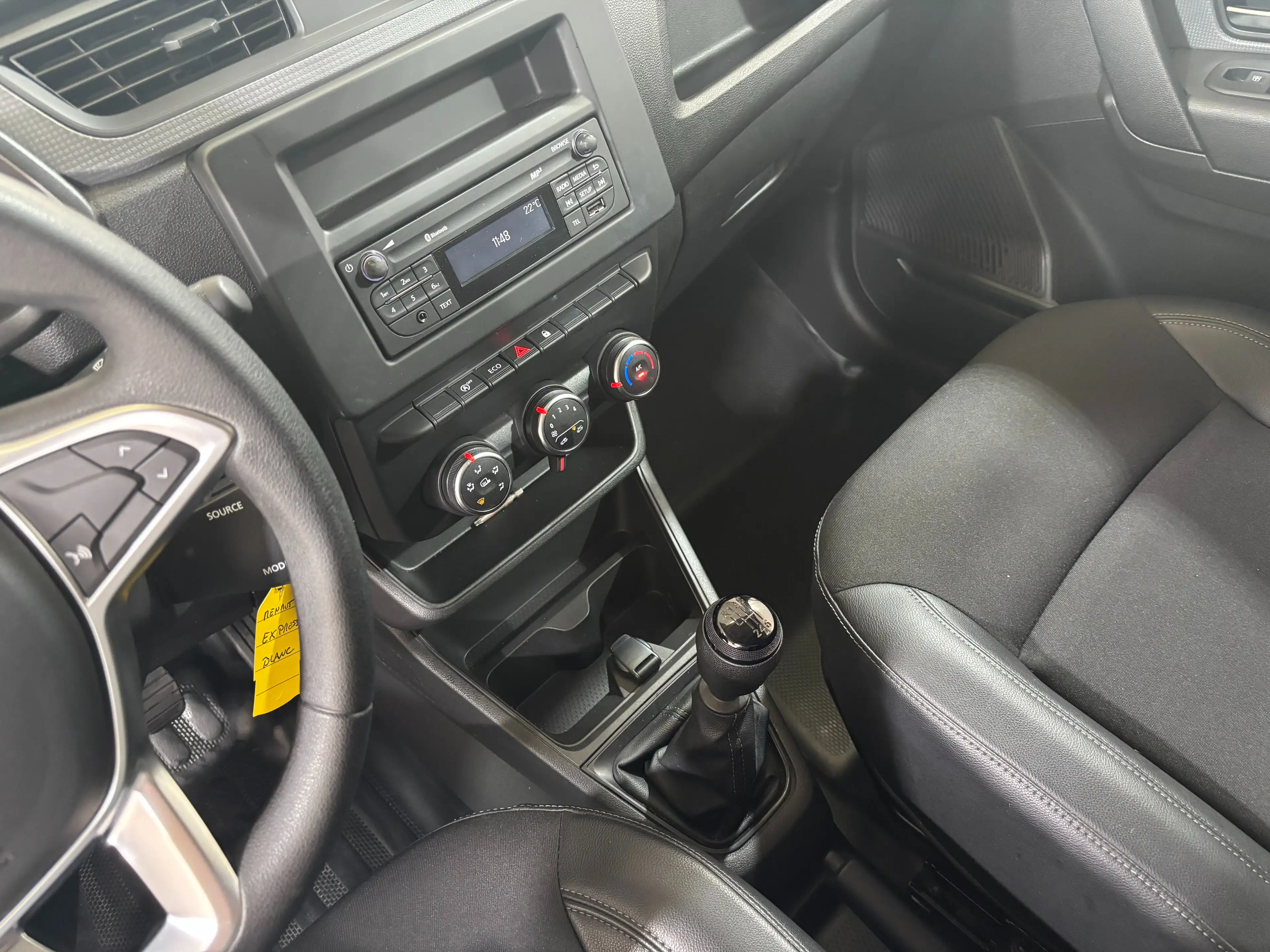 Renault Express 1.5 dCi * TVA * Galerie de toit * Clim — photo 12