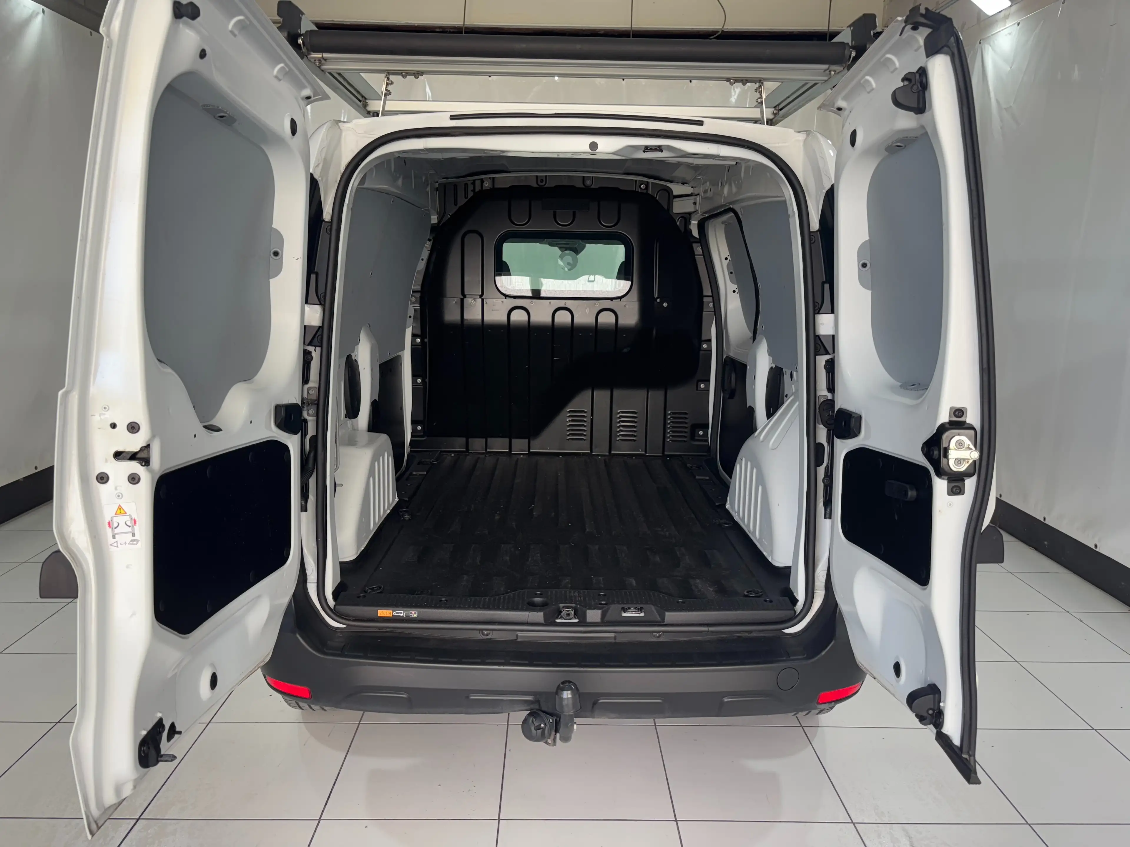 Renault Express 1.5 dCi * TVA * Galerie de toit * Clim — photo 8