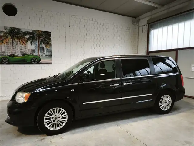 Lancia Voyager Voyager 2.8 Turbodiesel Gold 163 CV