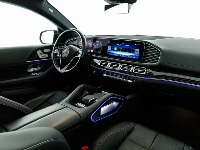 Mercedes-Benz GLE view 7