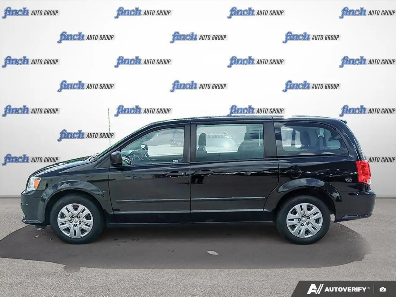 Dodge Grand Caravan photo Dodge Grand Caravan