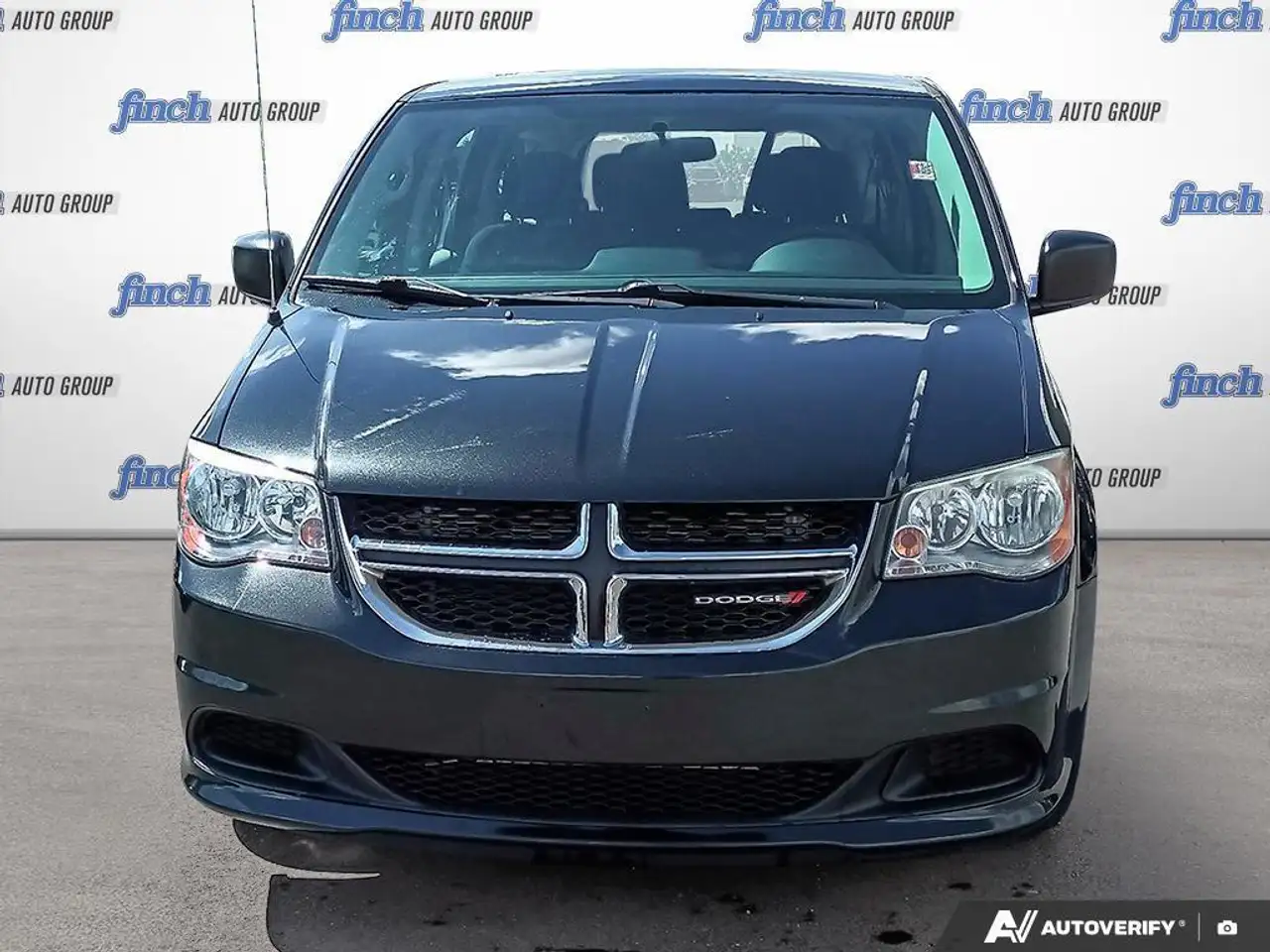 Dodge Grand Caravan photo Dodge Grand Caravan