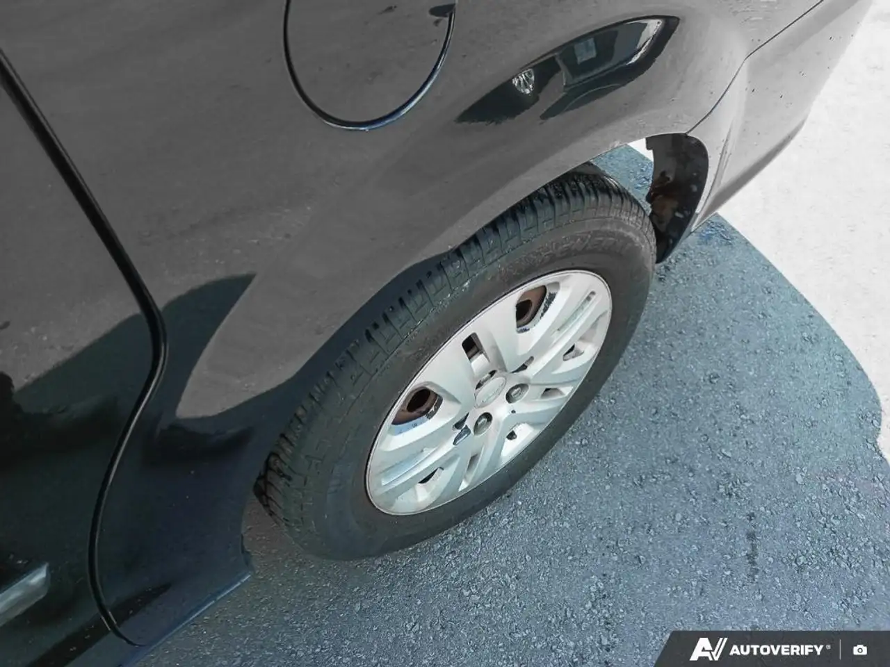 Dodge Grand Caravan photo Dodge Grand Caravan