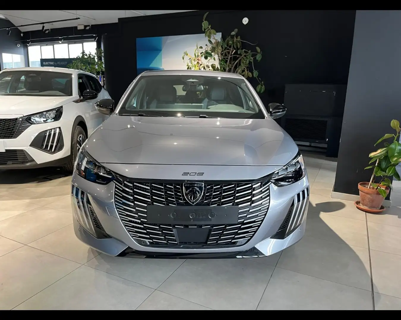 Peugeot 208 1.2 Hybrid 48V GT Grigio - 2