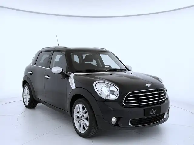 Mini Countryman view 3