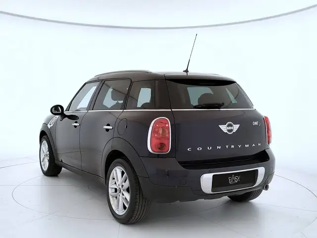 Mini Countryman view 6