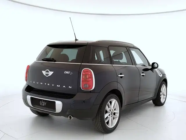 Mini Countryman view 4