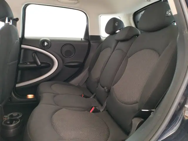 Mini Countryman view 10