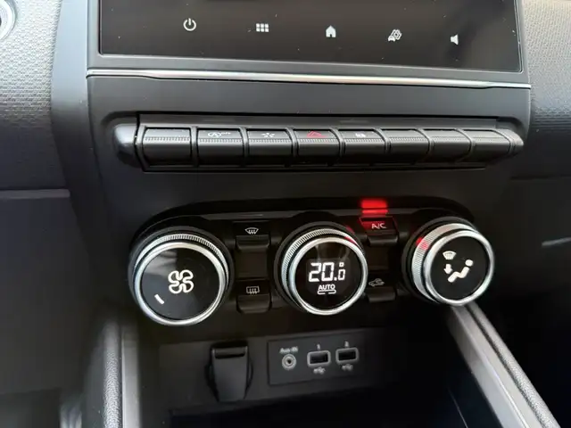 Renault Clio view 20