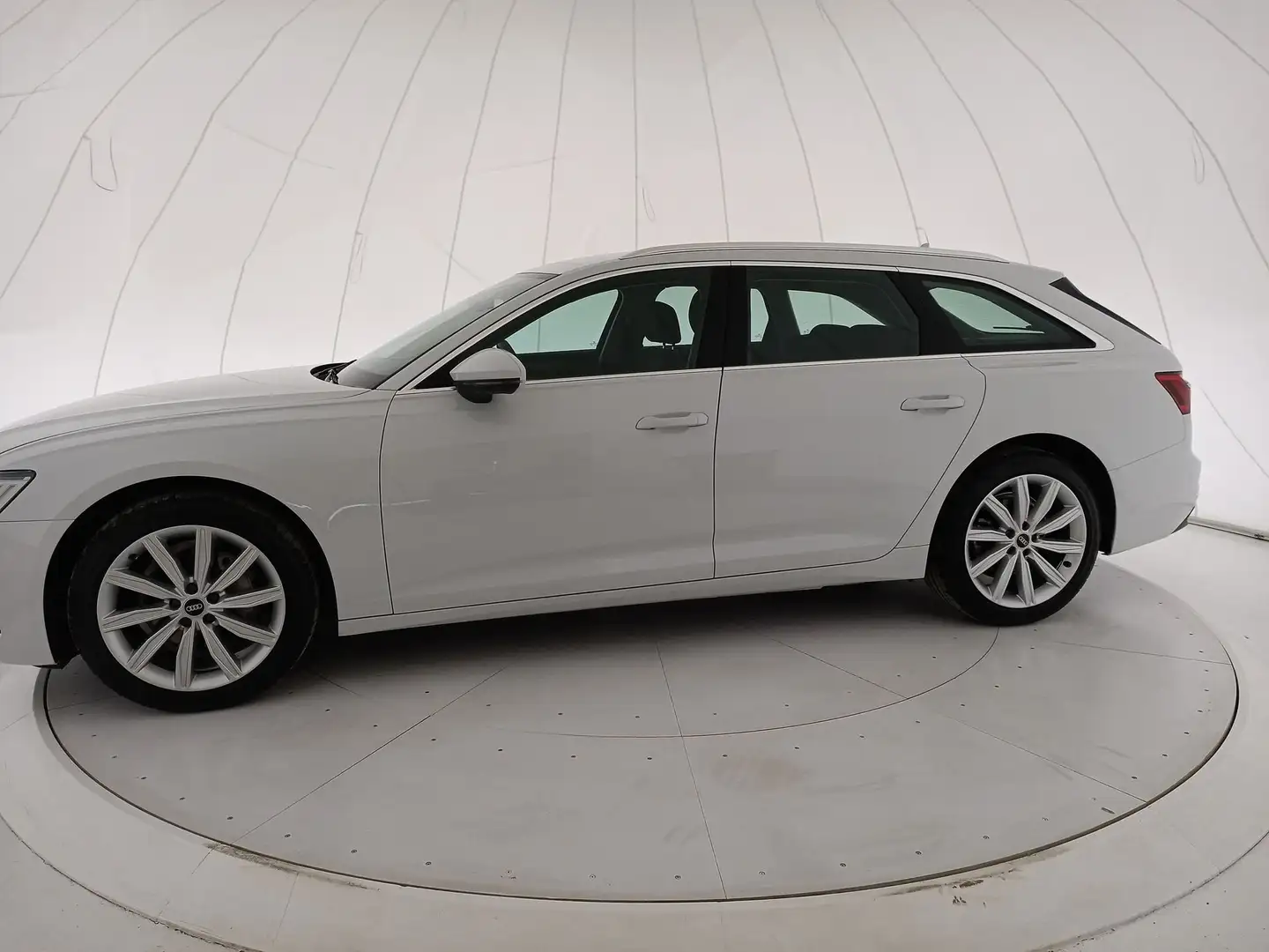Audi A6 V 2018 Avant Avant 40 2.0 tdi mhev Business Sport Blanco - 2