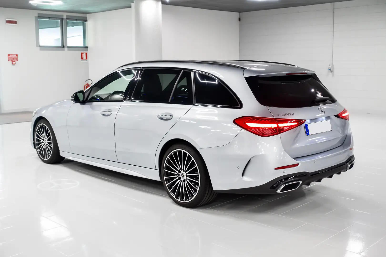 Mercedes-Benz C 300 AMG TETTO HEAD-UP BURMESTER 4 ZONECLIM DIGITLIGTHT Grigio - 2