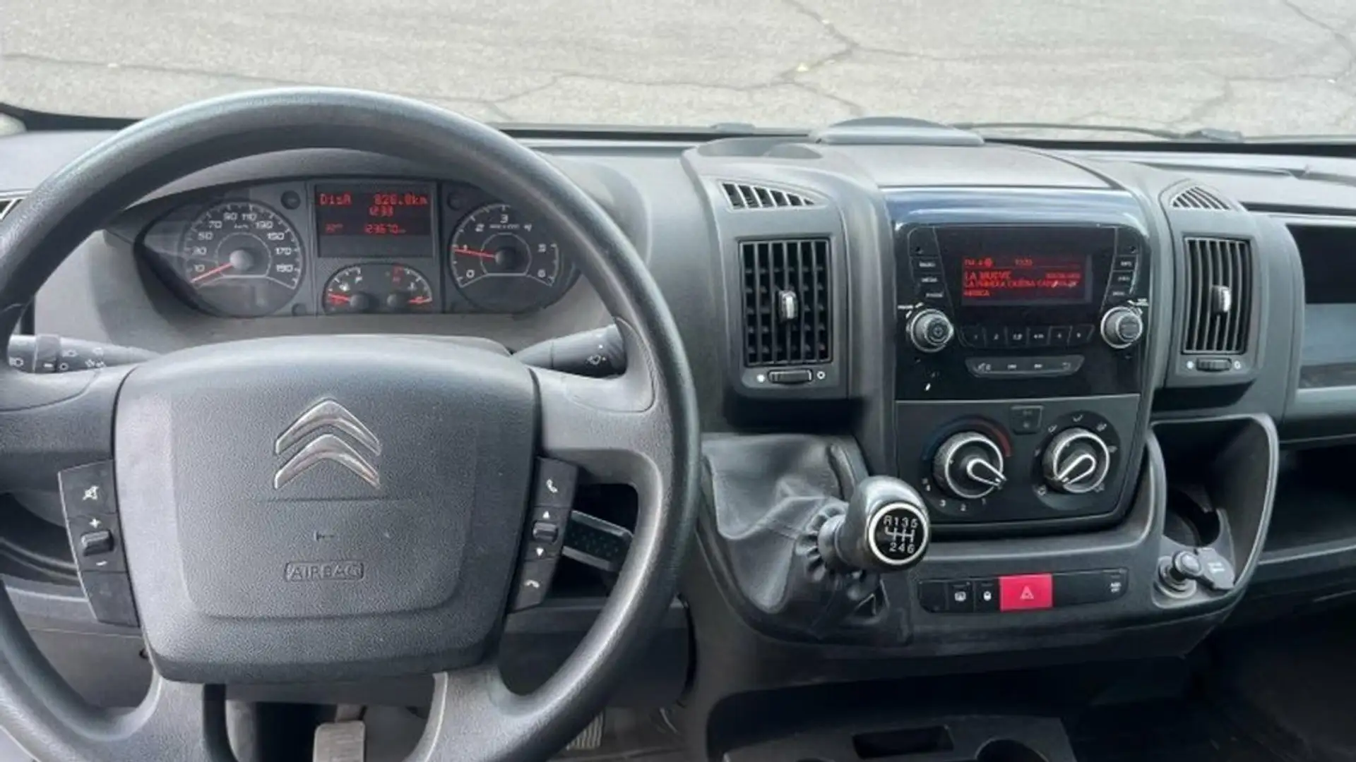 Citroen Jumper BlueHDi 140 S&S 6v Furgón 35L2H2 Blanc - 2