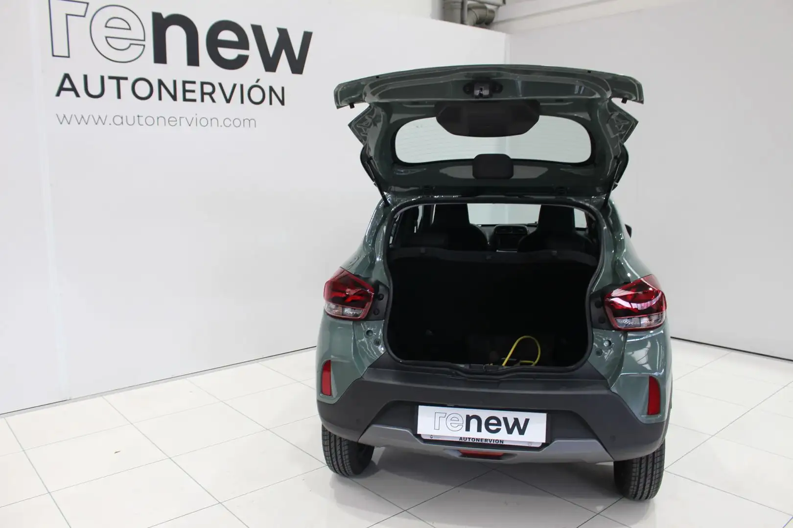 Dacia Spring Electric Extreme 65 48kW Vert - 2