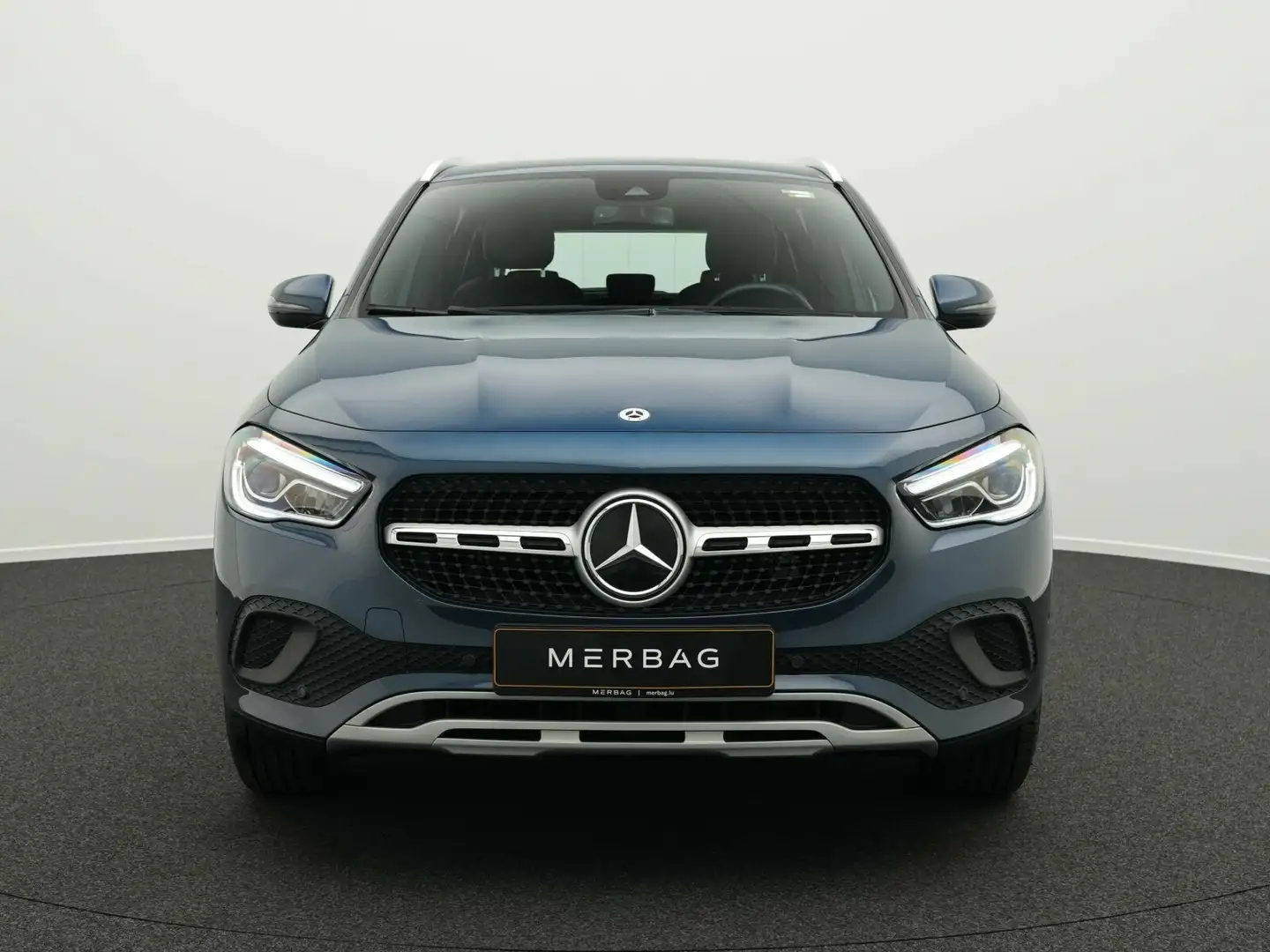 Mercedes-Benz GLA 180 GLA 180 d Style AHK+LED+Kamera+EasyPack Navi/Klima Bleu - 2