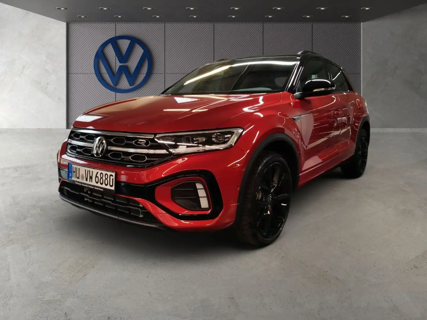Volkswagen T-Roc 2.0 TSI DSG R-Line Navi IQ.Light DAB+ Fron Rot - 2