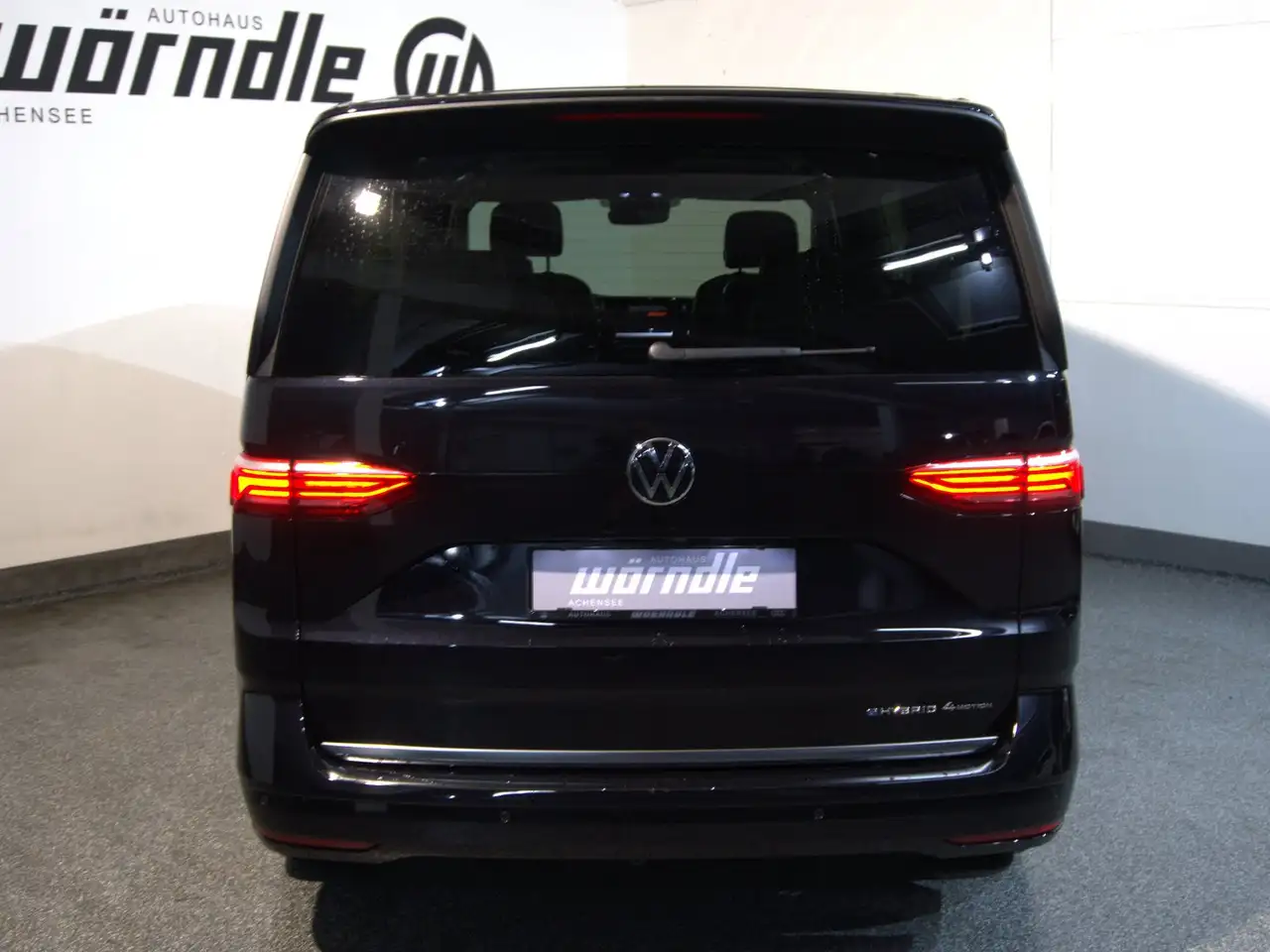 Volkswagen T7 Multivan 2026 — фото 13