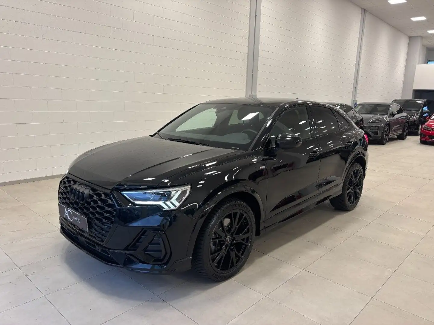 Audi Q3 SPB 40 TDI S tronic quattro edition Negro - 2