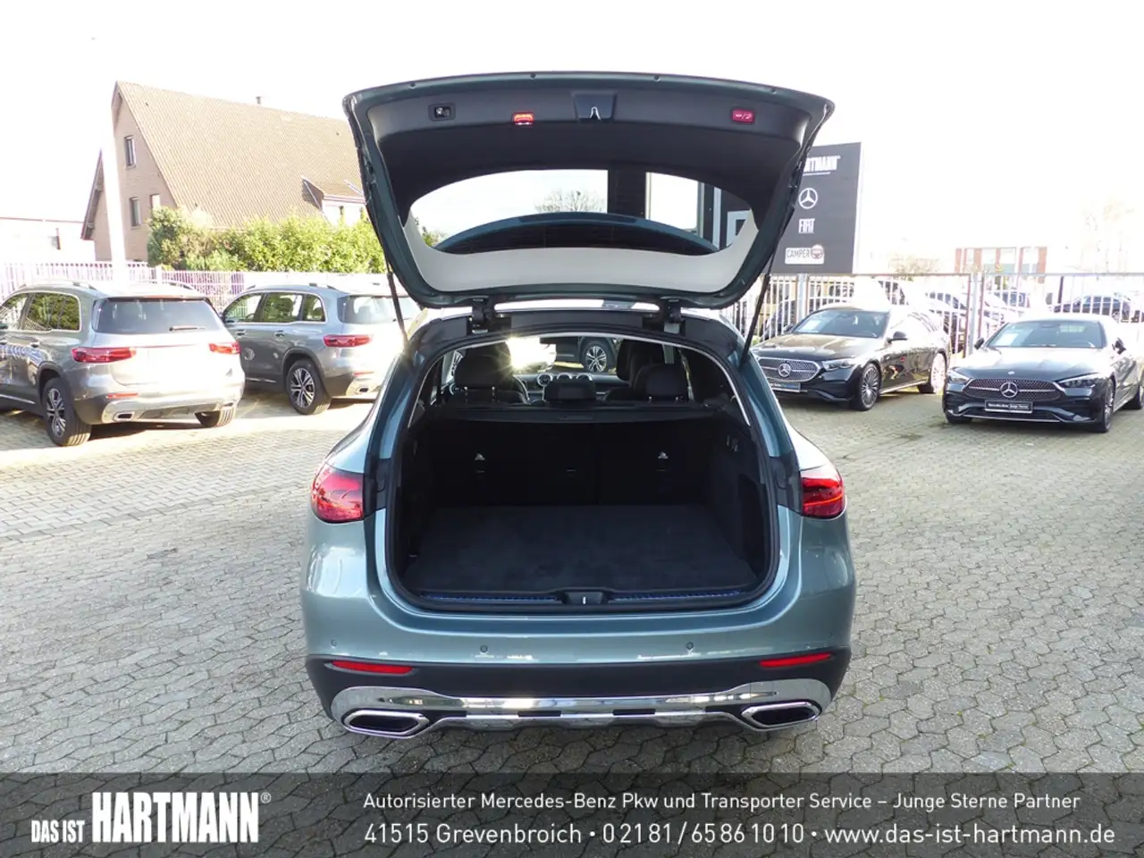 Mercedes-Benz GLC 200 4M AVANTGARDE+PANO+AHK+MEMORY+RF-KAM+LED 13