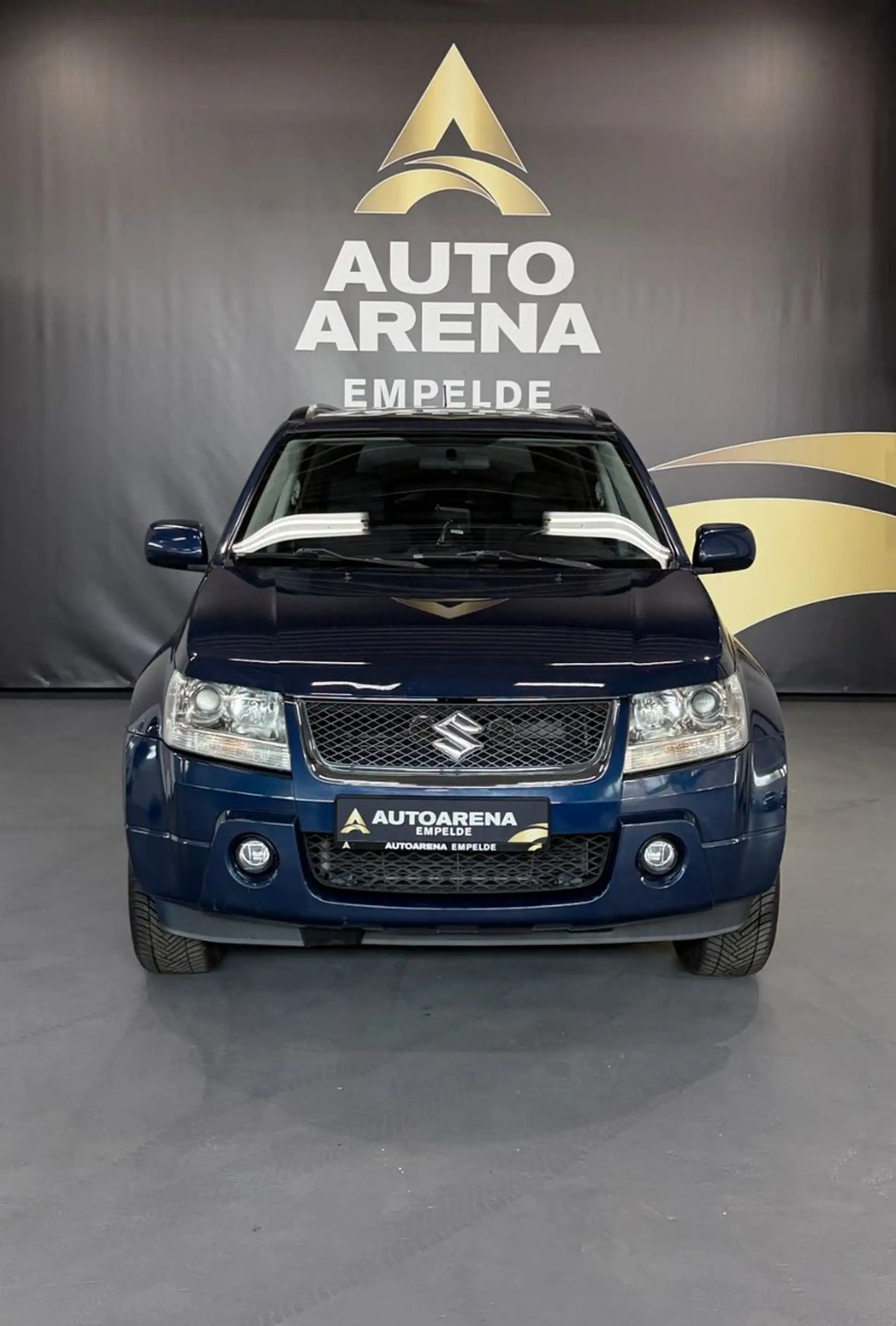 Suzuki Grand Vitara 2.0 Aut. TÜV NEU*Keyless*NAVI*AHK — photo 2