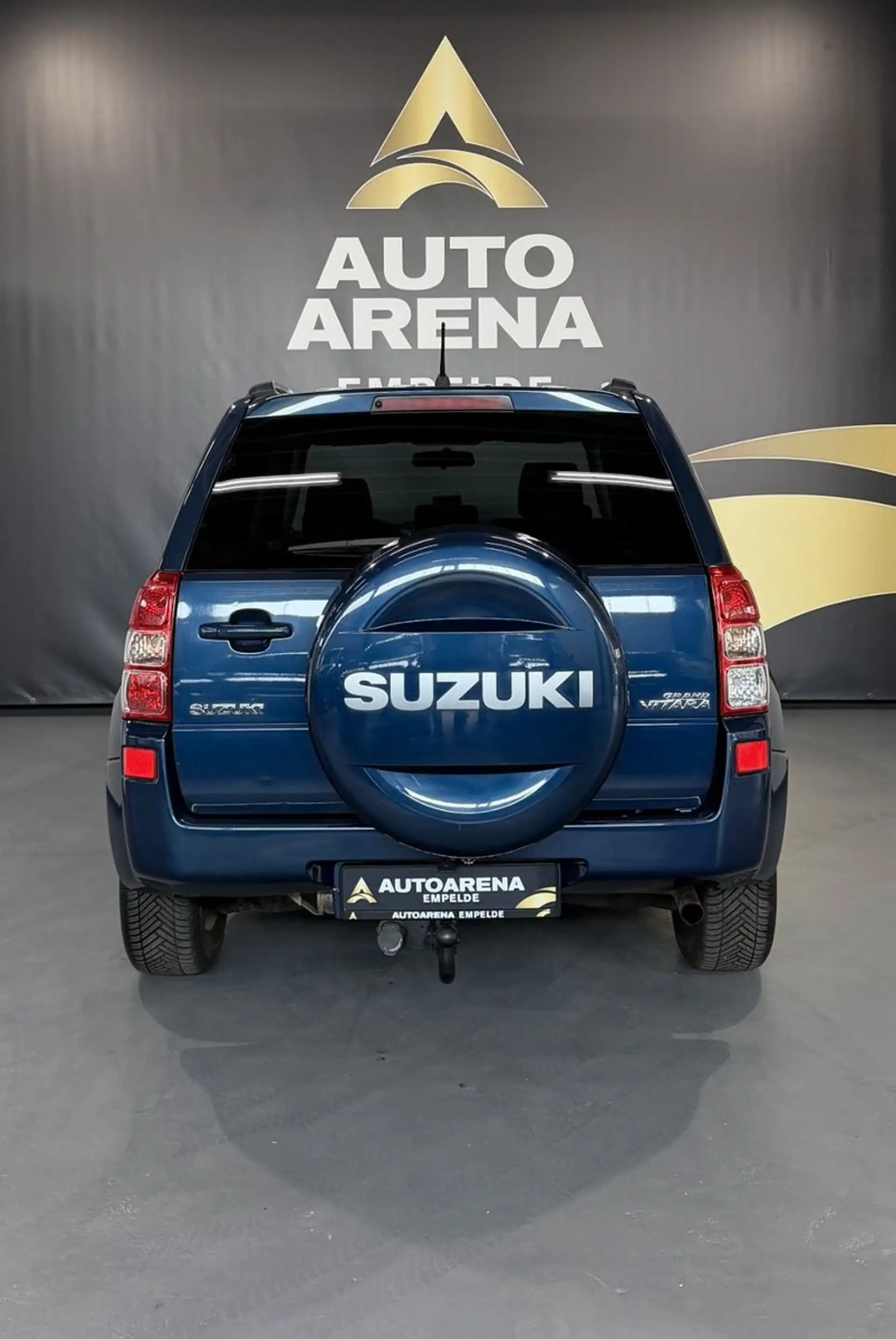 Suzuki Grand Vitara 2.0 Aut. TÜV NEU*Keyless*NAVI*AHK — photo 6