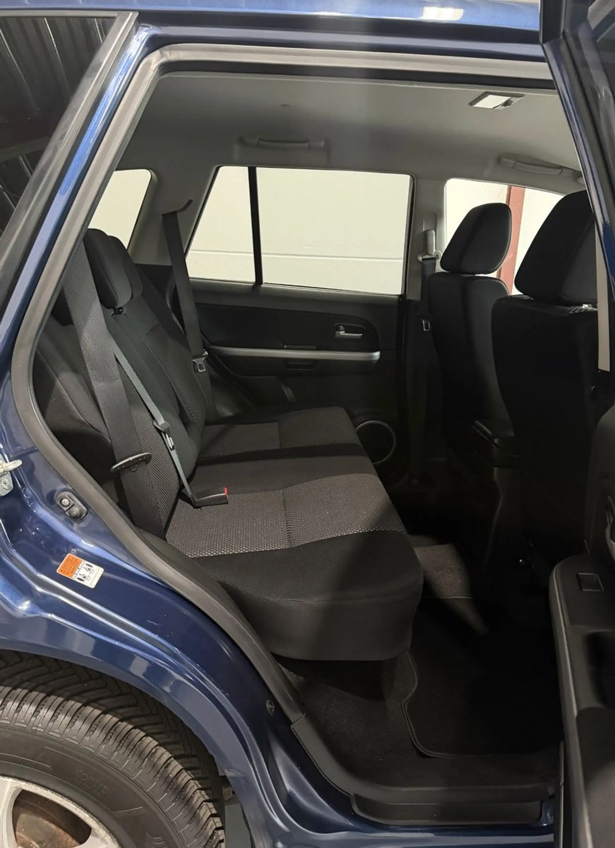 Suzuki Grand Vitara 2.0 Aut. TÜV NEU*Keyless*NAVI*AHK — photo 13