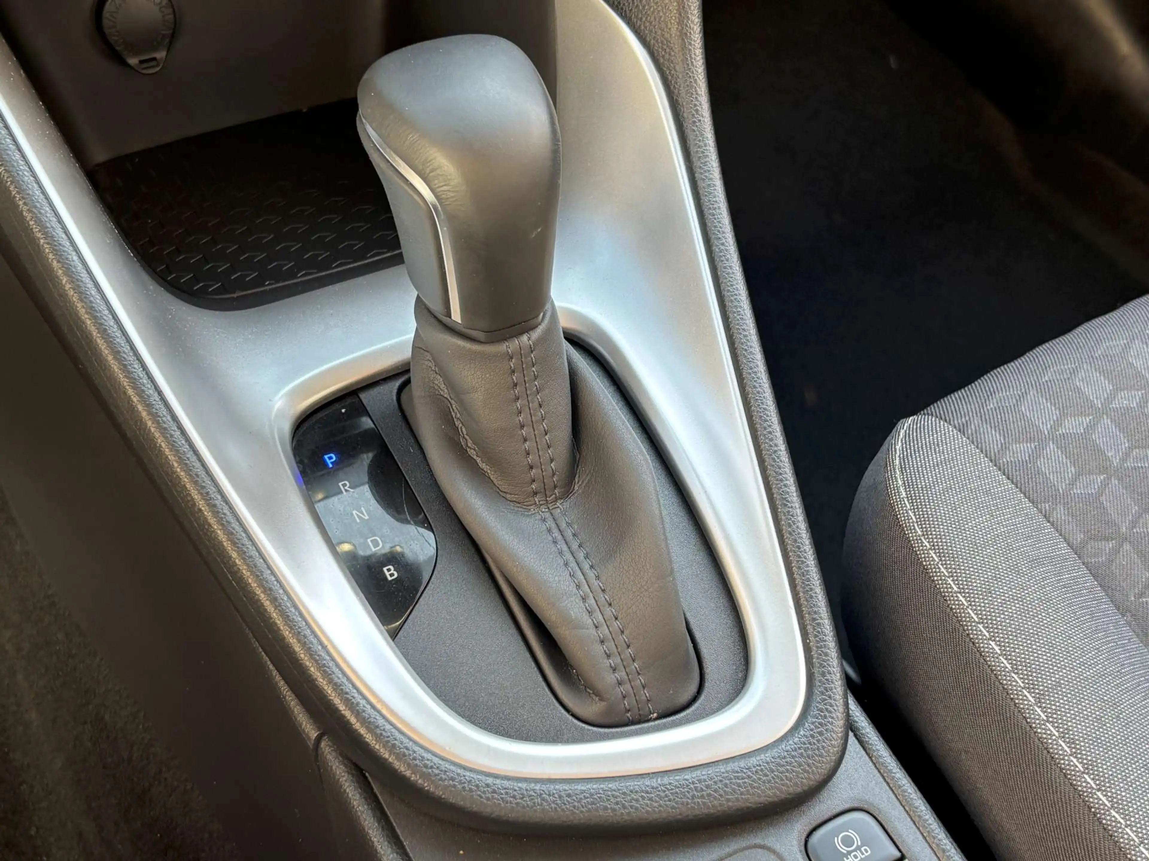 Mazda 2 2 Hybrid 1.5i VVT-i E-CVT Agile / 43000KM / 12m waarborg — photo 14