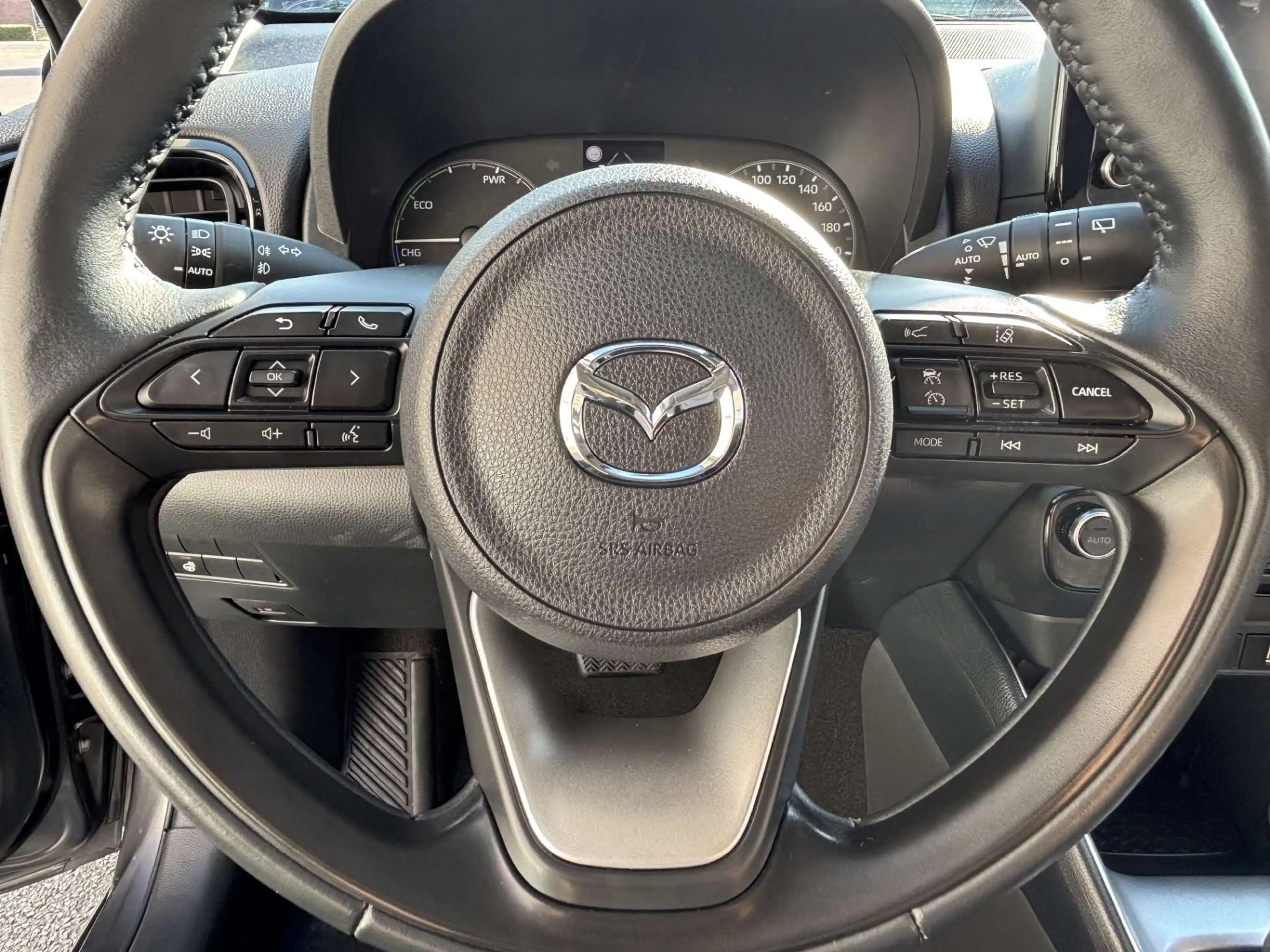 Mazda 2 2 Hybrid 1.5i VVT-i E-CVT Agile / 43000KM / 12m waarborg — photo 11