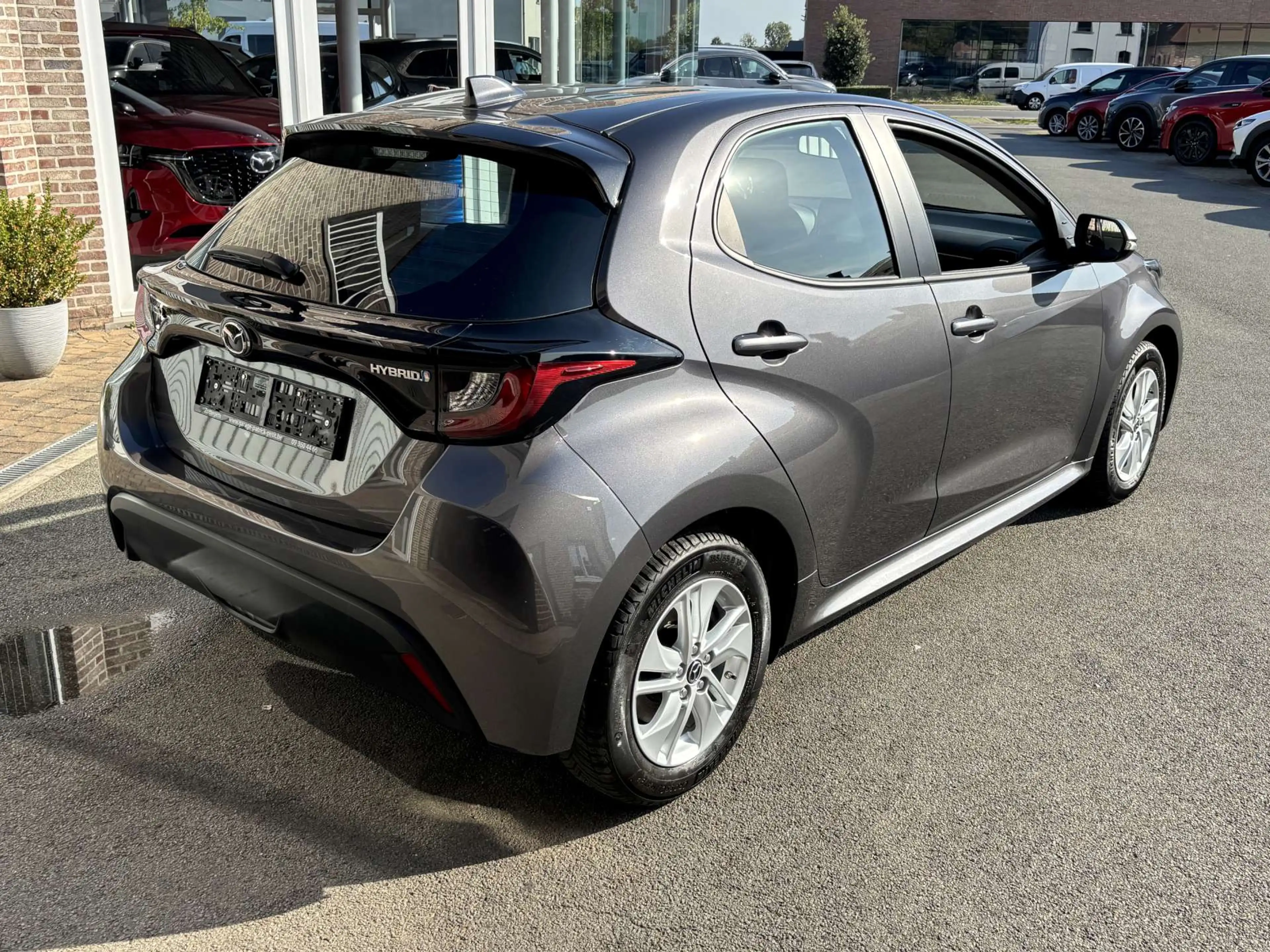 Mazda 2 2 Hybrid 1.5i VVT-i E-CVT Agile / 43000KM / 12m waarborg — photo 5