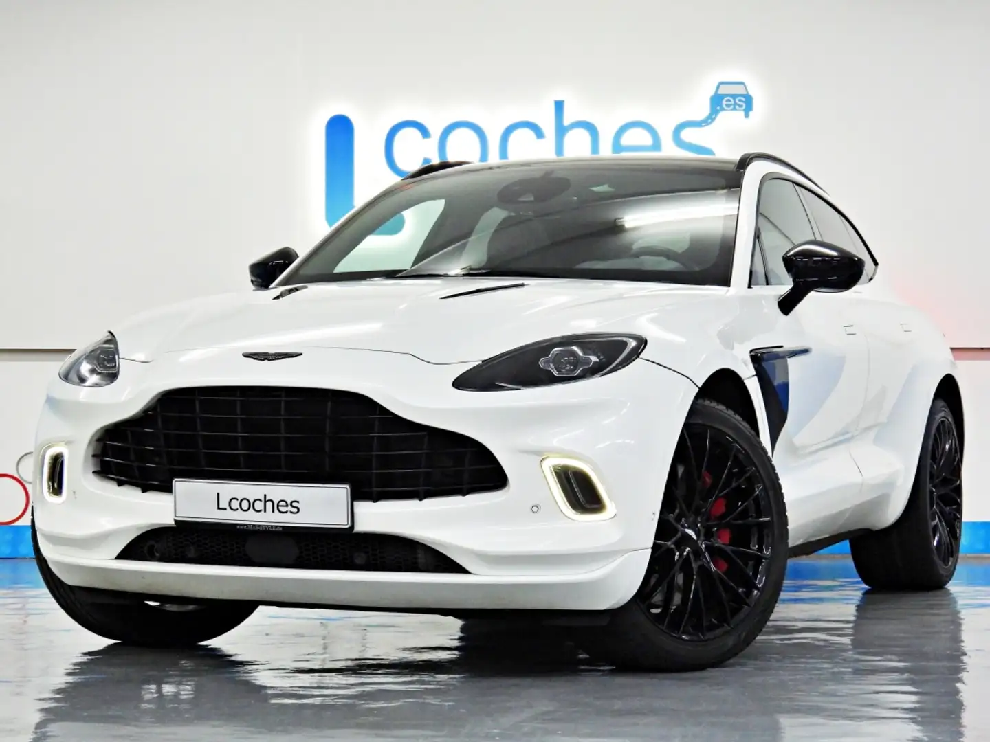 Aston Martin DBX 4.0 AWD Aut. - 1